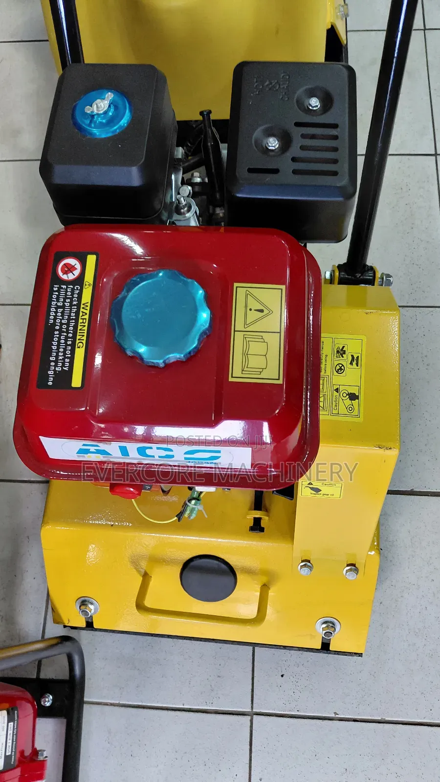 Aico Japan 90kg Heavy Duty Plate Compactor Machine.