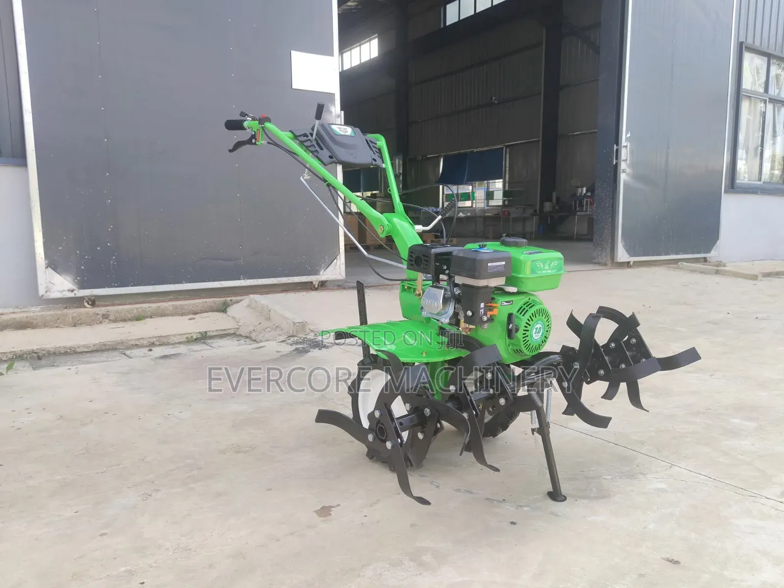 Gasoline Powered Power Tiller Machine Petrol-Powered.