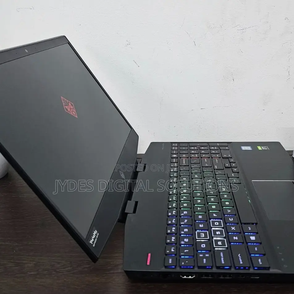 Laptop HP Omen 15-Dh002nr 16GB Intel Core I7 SSD 512GB