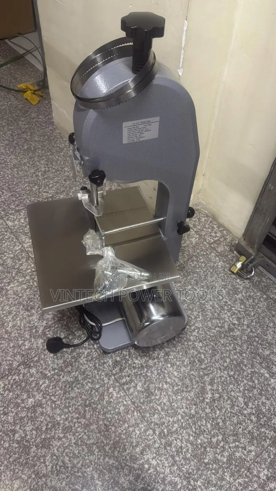 Bonesaw Machine