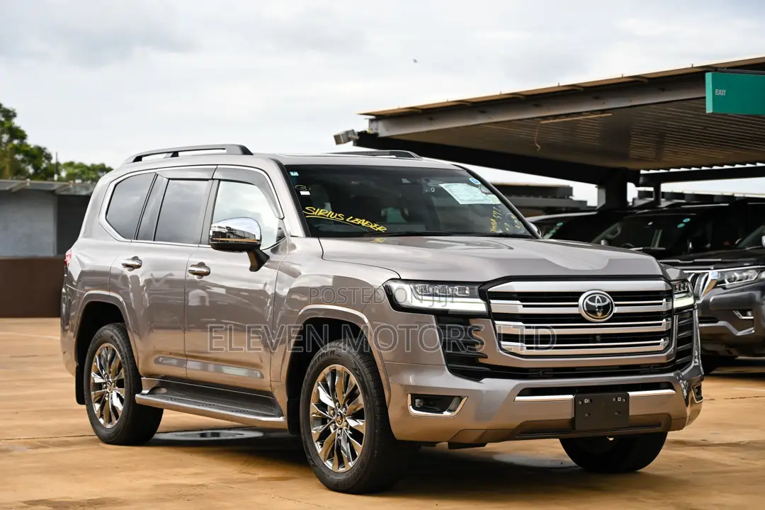 Toyota Land Cruiser 2022 Brown