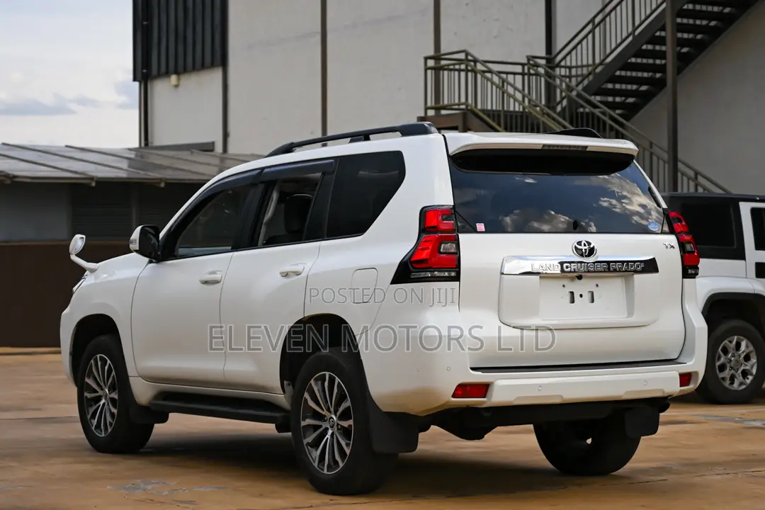 Toyota Land Cruiser Prado 2019 Pearl