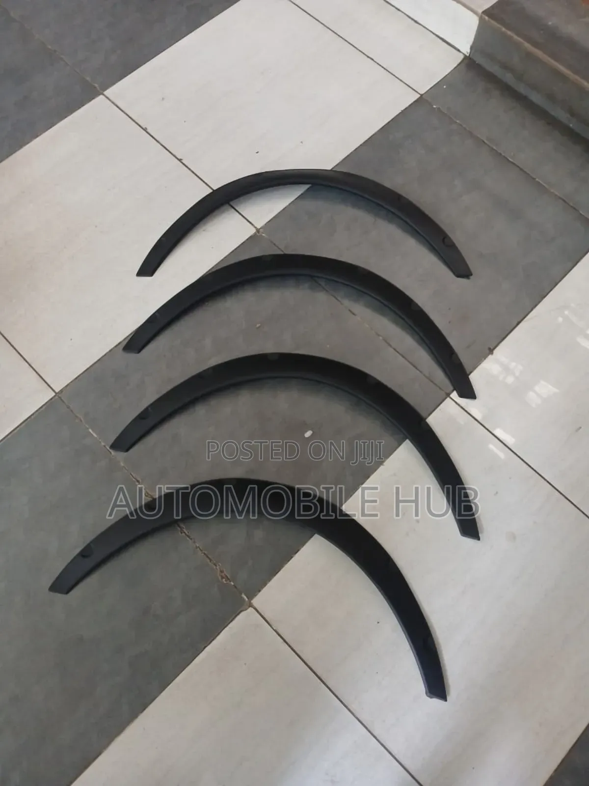 Universal 4pcs Black Fender Flares for Extra Protection