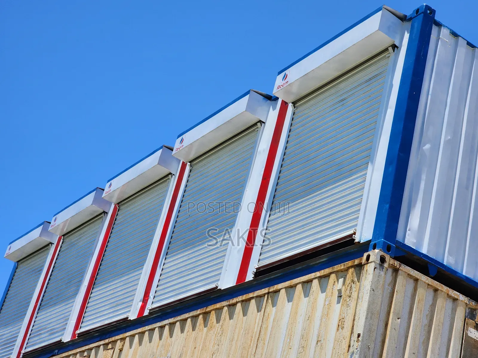 40ft High Cube Container Fabricated Into 5 Shops