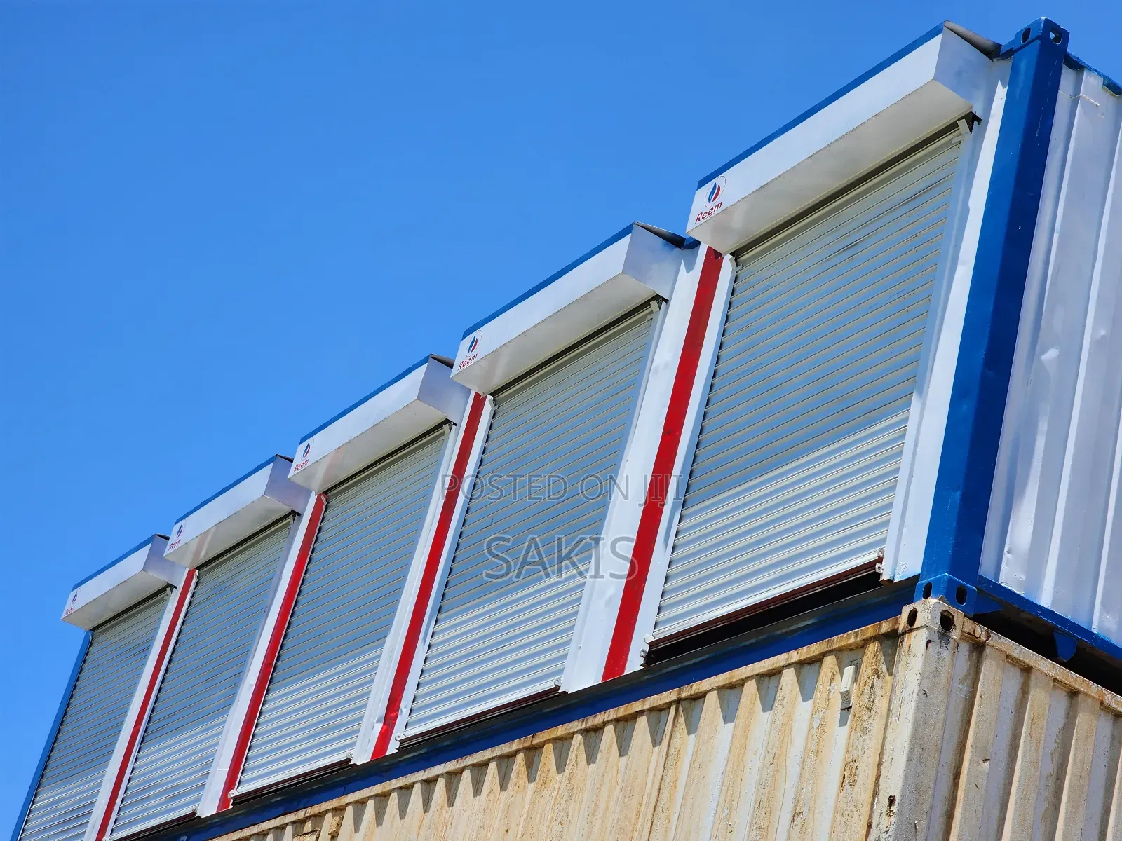40ft High Cube Container Fabricated Into 5 Shops