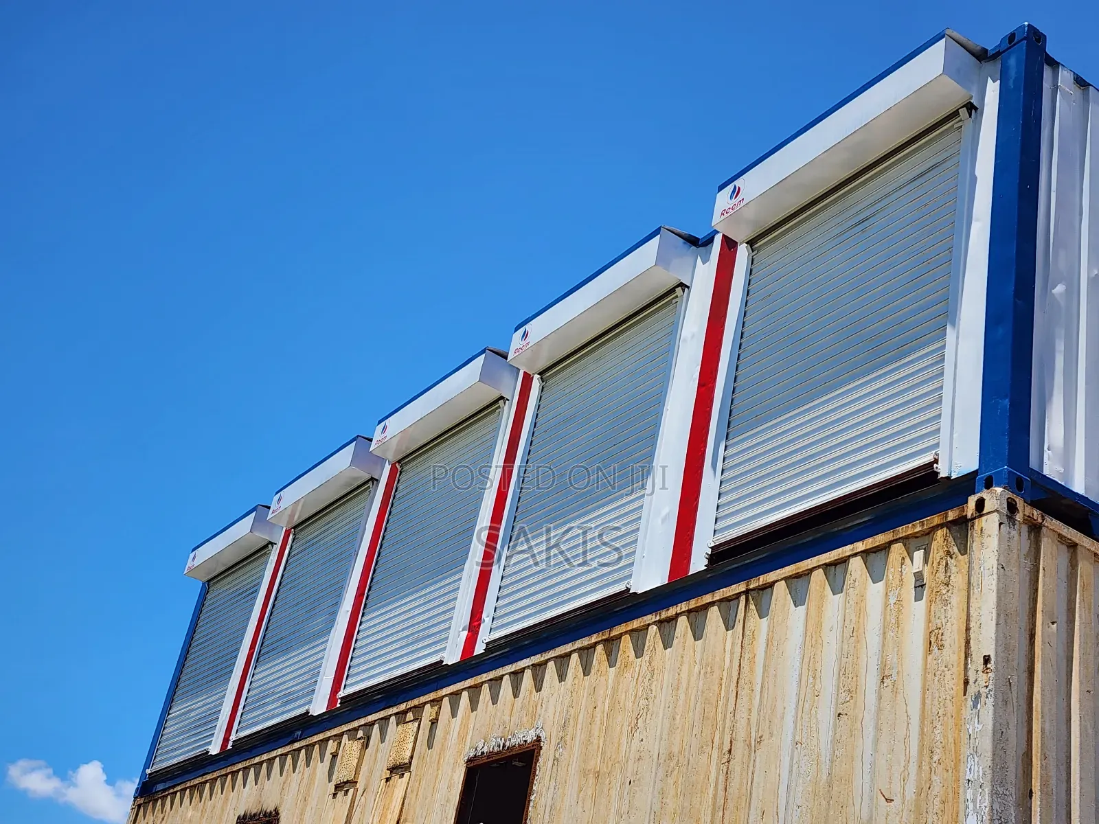 Clean Container Shops In A 40ft High Cube Shipping Container