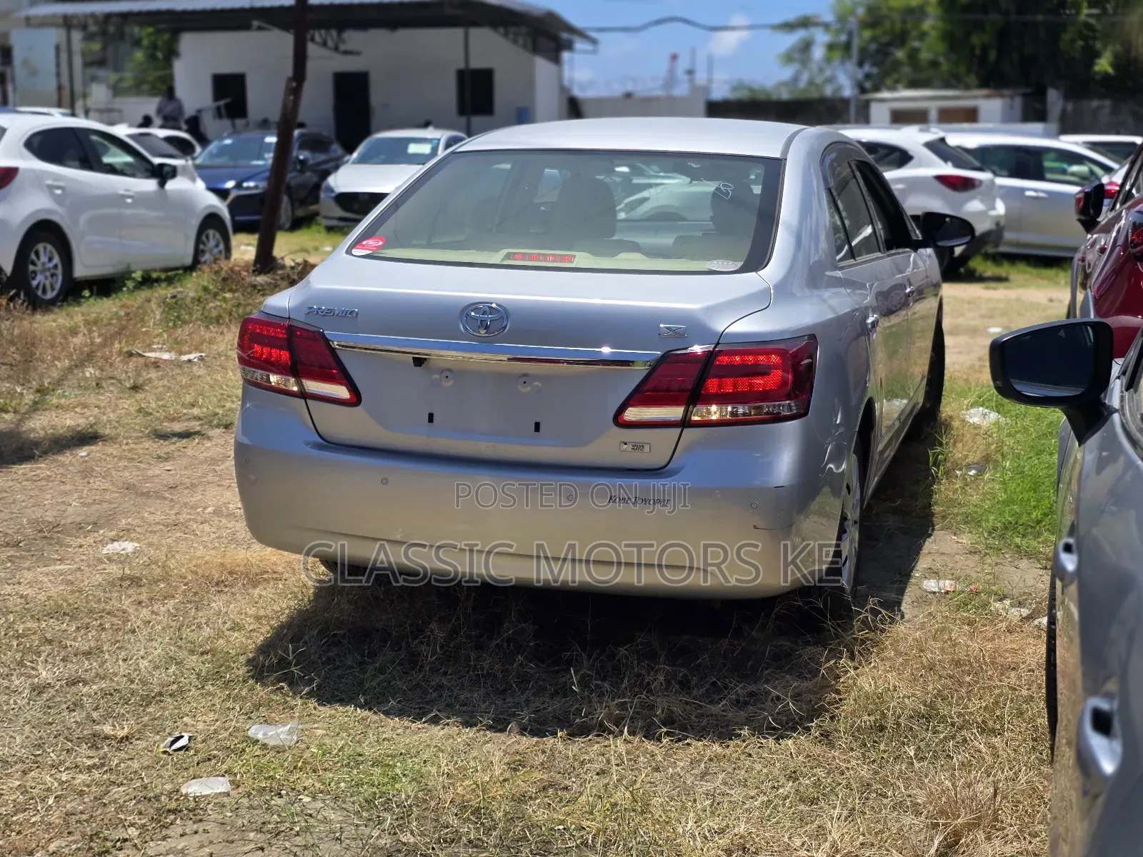Toyota Premio 1.8 FWD 2018 Silver