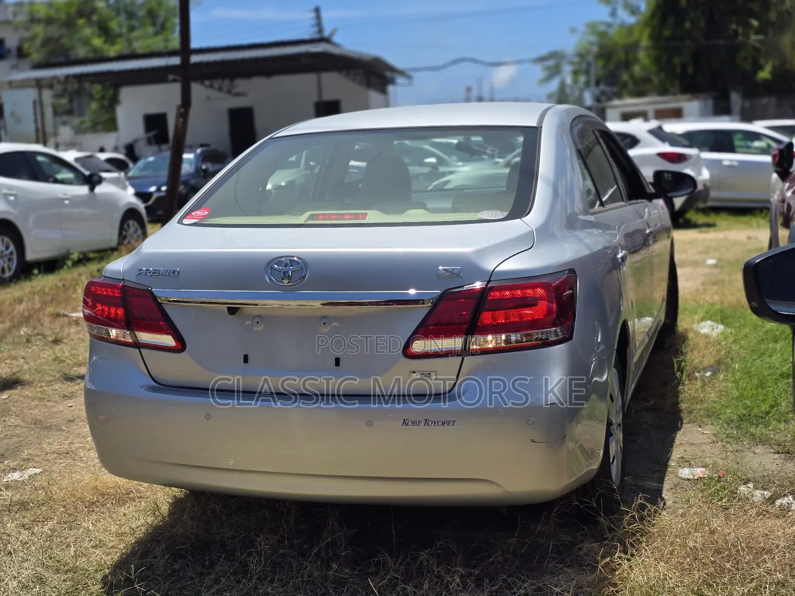 Toyota Premio 1.8 FWD 2018 Silver