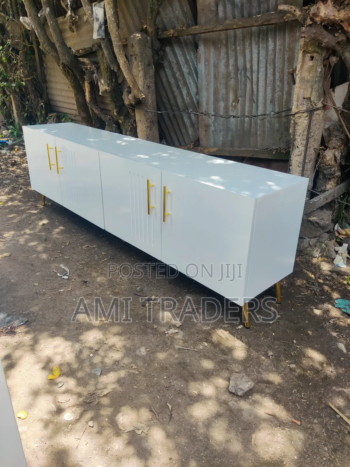 White Classic Tv Stand (6ft)