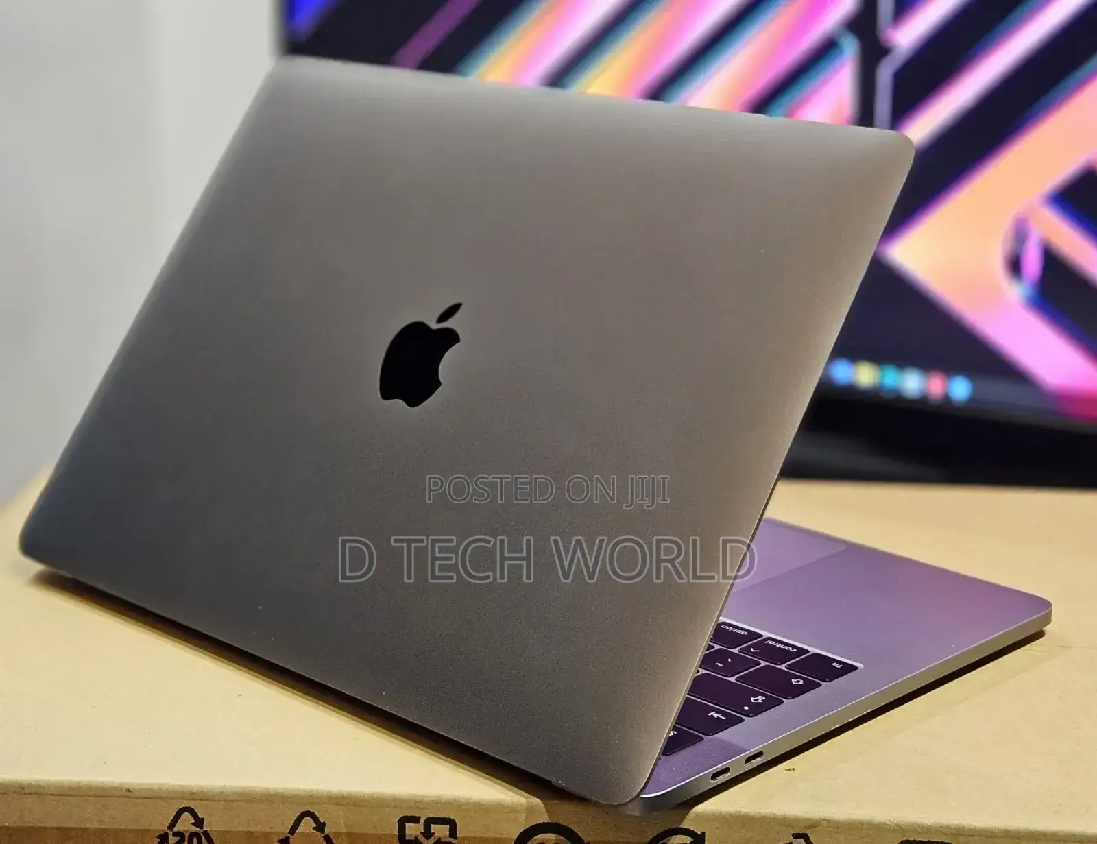 Laptop Apple MacBook Pro 2017 16GB Intel Core I7 SSD 512GB