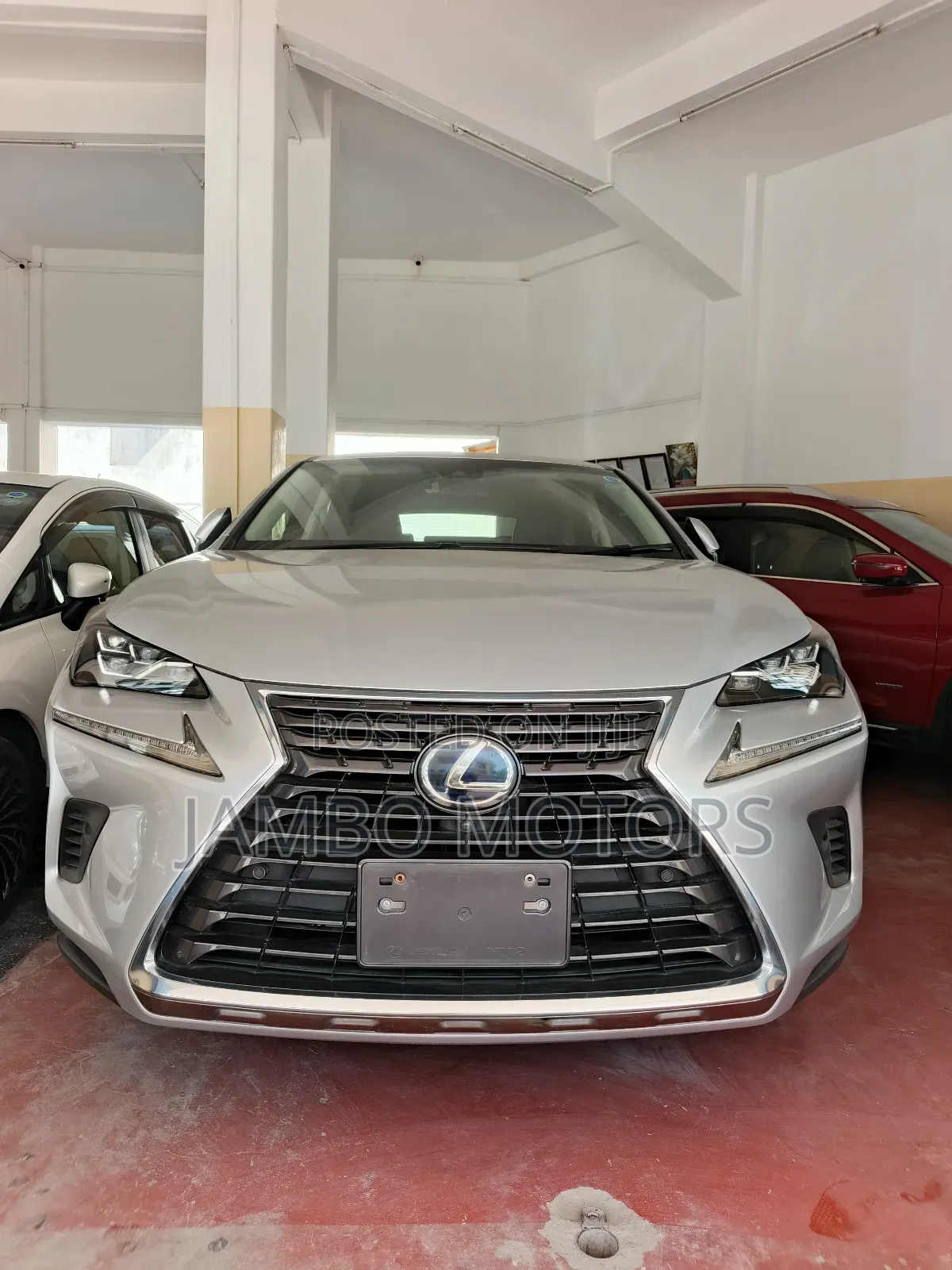 Lexus NX 300h 2019 Silver