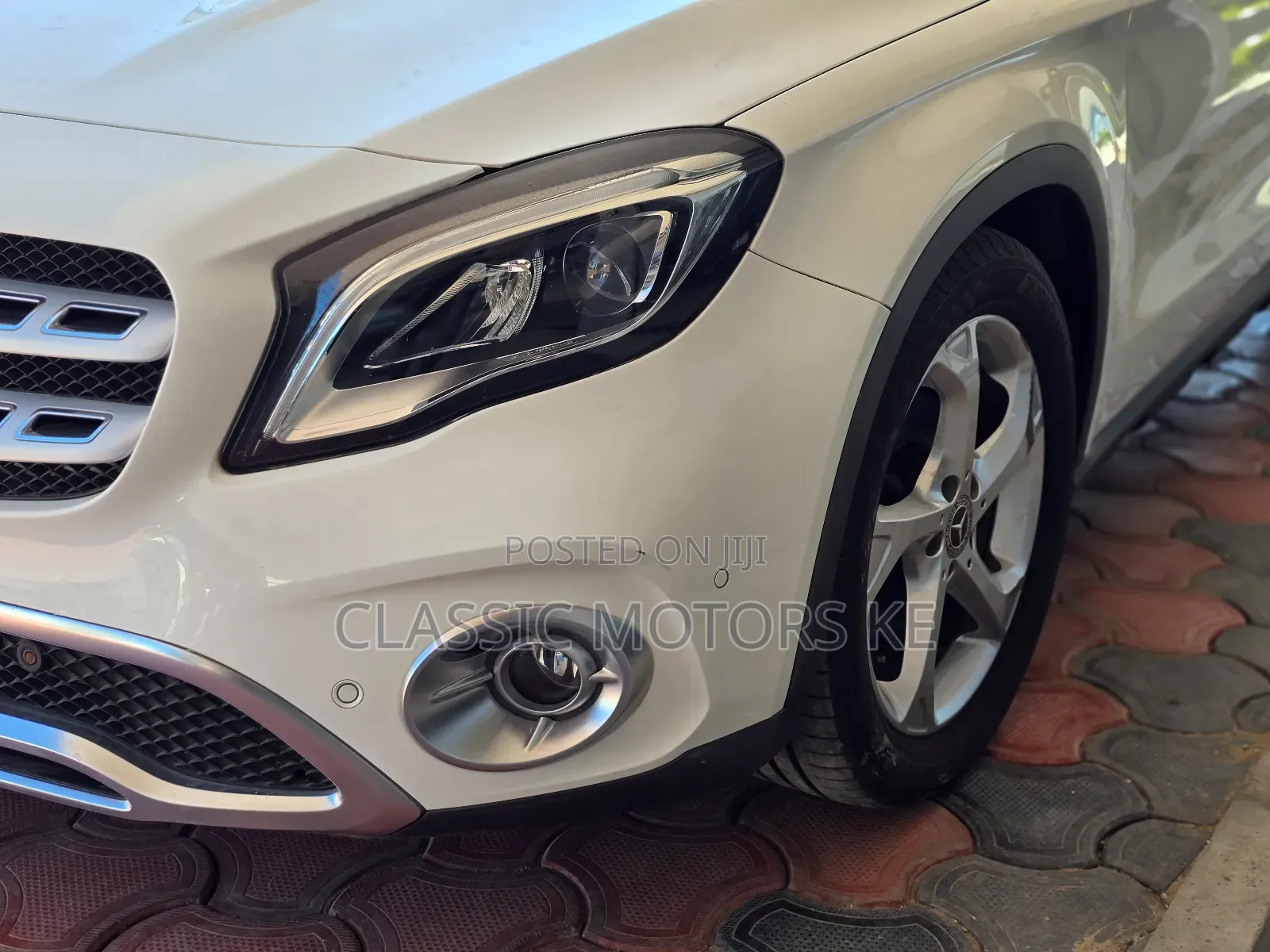 Mercedes-Benz GLA-Class 2018 White