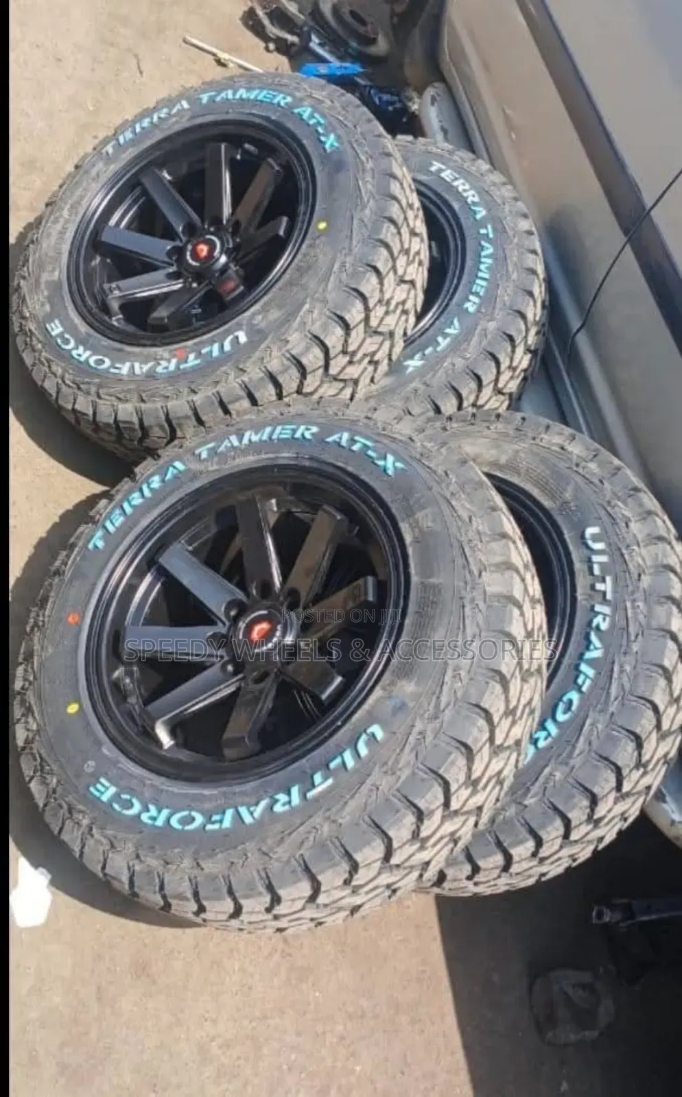 Size 15 Sport Rims With Offtoad Tyres
