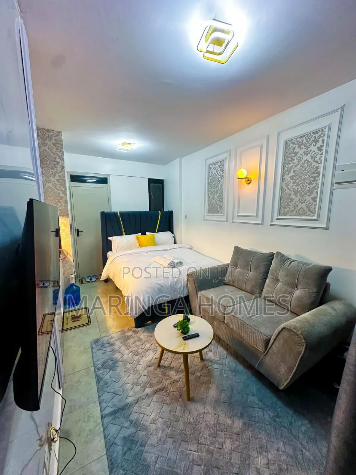Cozy Studio Airbnb Near TRM – Home Away From Home