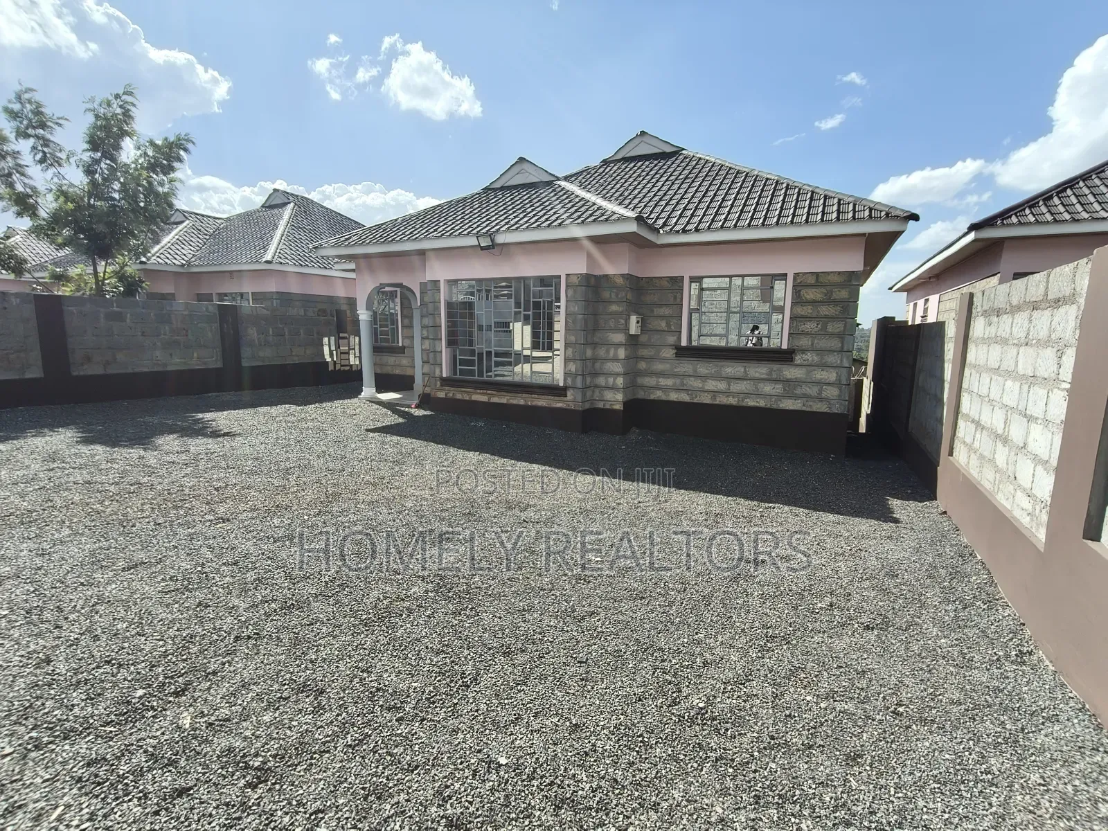 3bdrm Bungalow in Maragara Gated, Ngong for sale