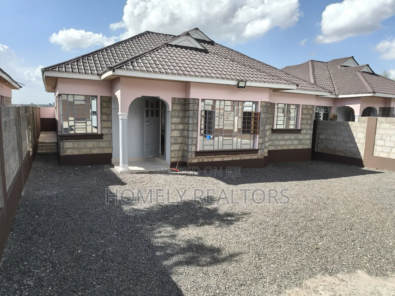 3bdrm Bungalow in Maragara Gated, Ngong for sale