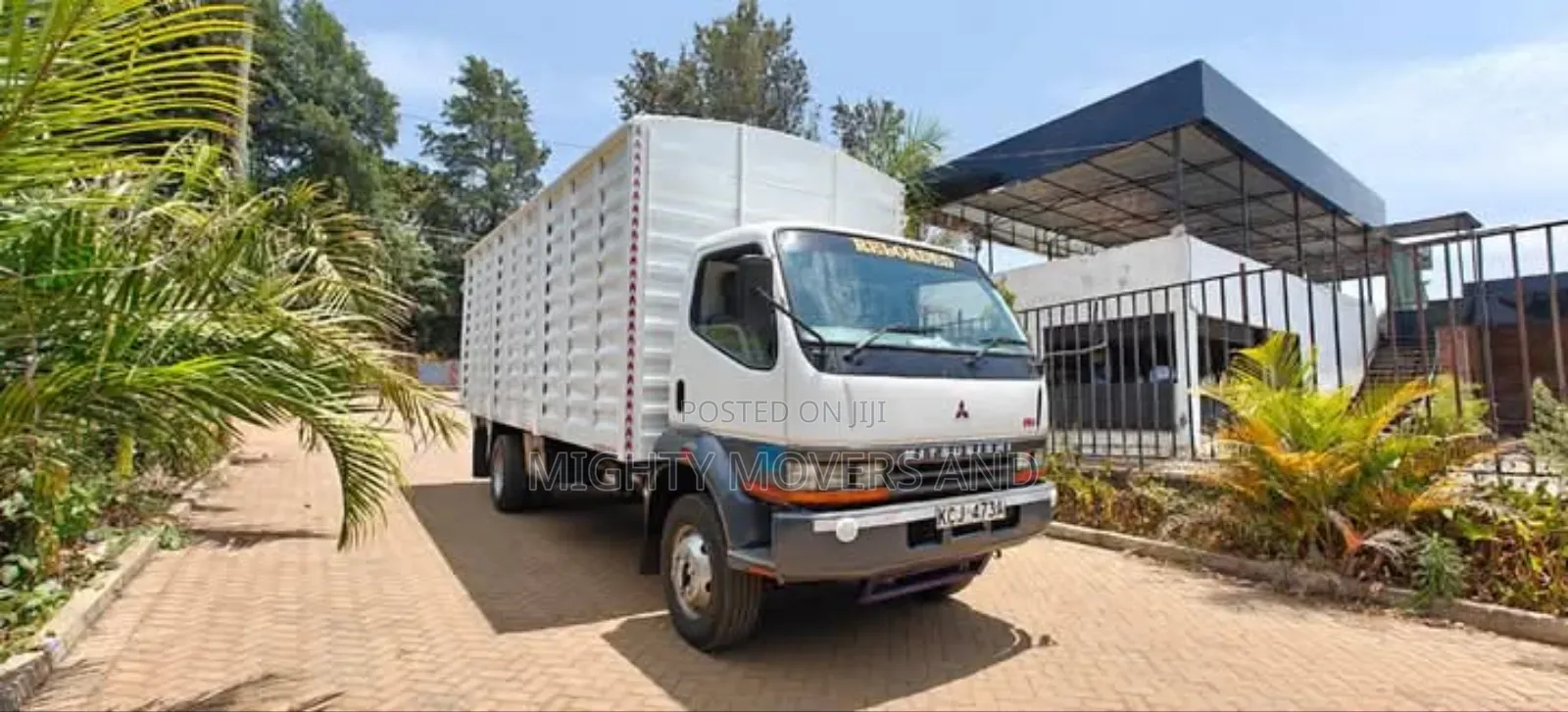 Trucks/Lorries for Errands and Logistics Are Readily Available