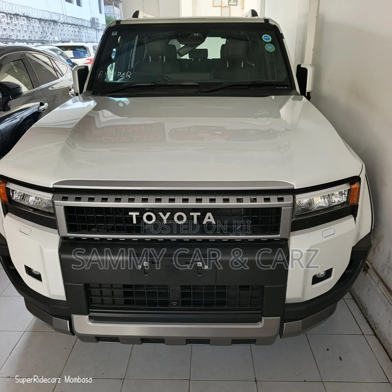 Toyota Land Cruiser Prado 2.8 2025 White