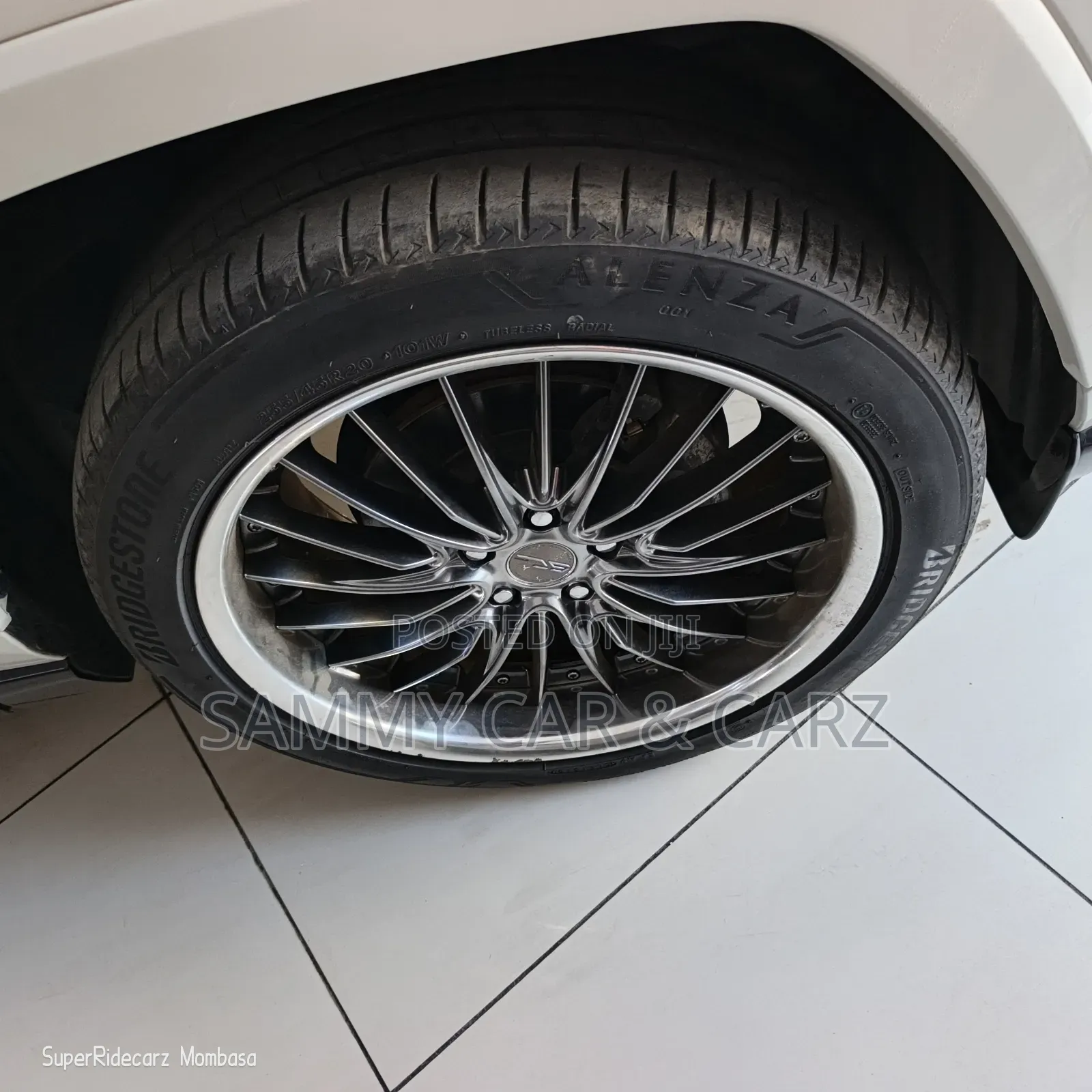 Toyota RAV4 2020 White