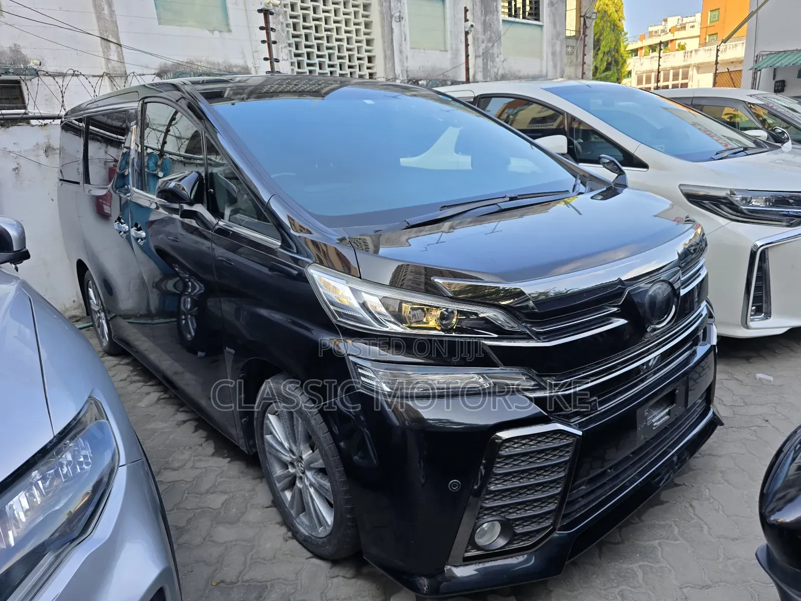 Toyota Vellfire 2019 Black