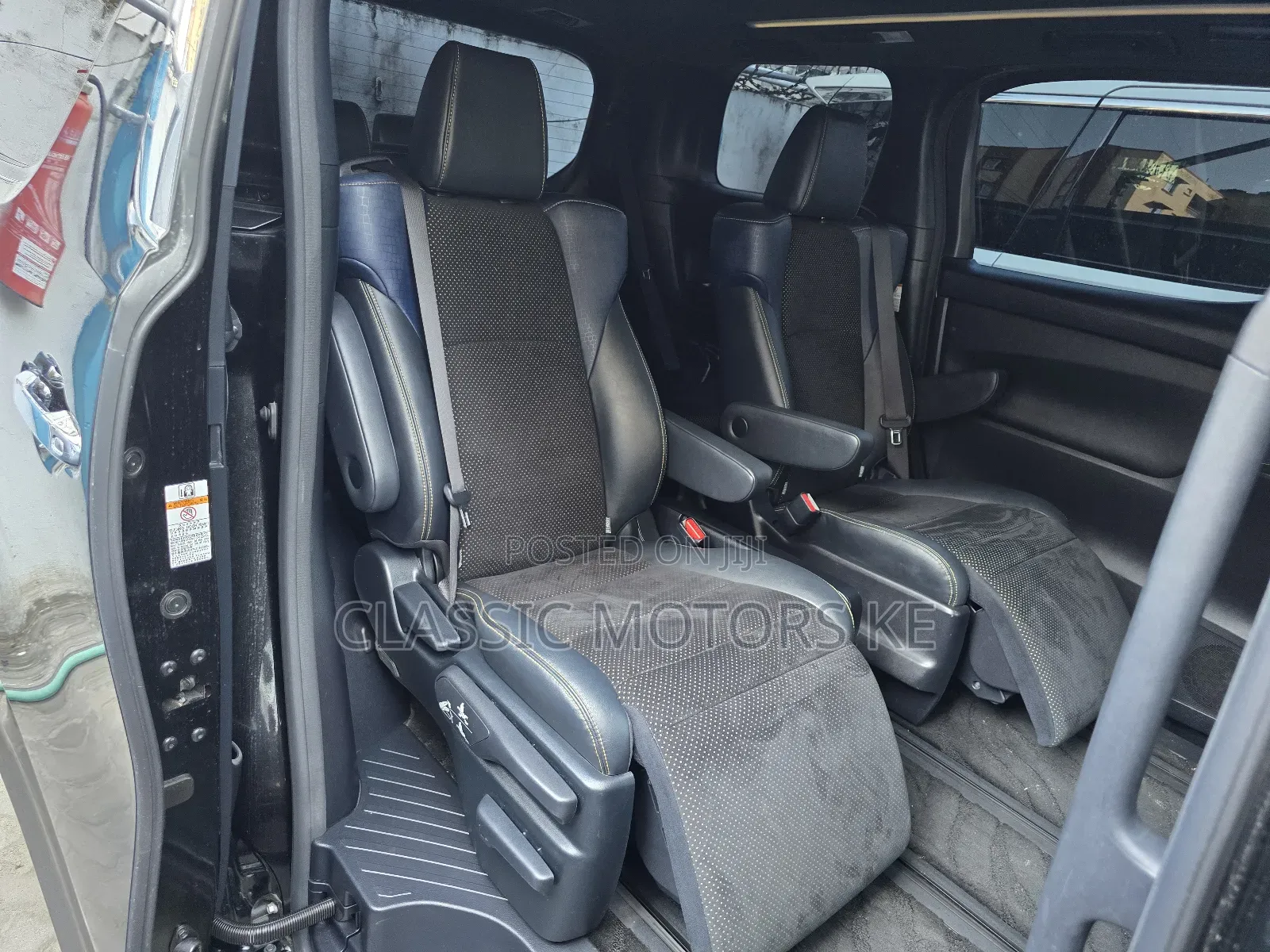Toyota Vellfire 2019 Black