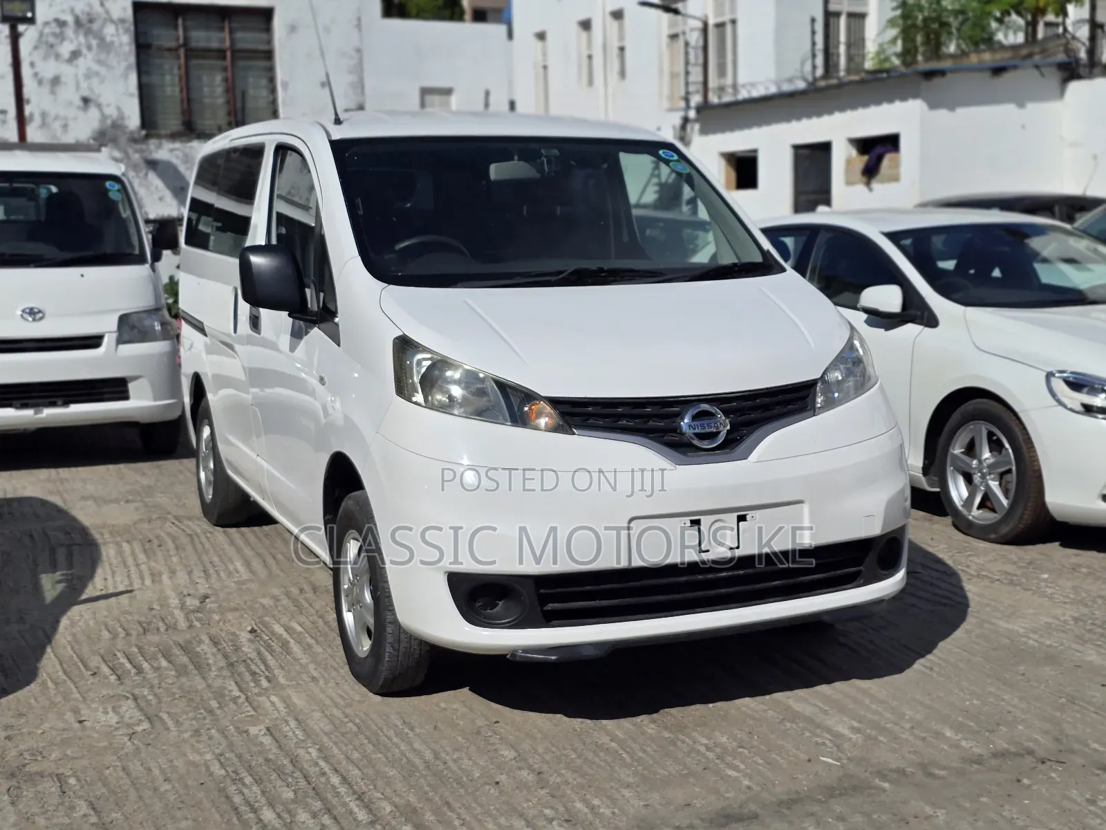 Nissan NV200 S 2018 White