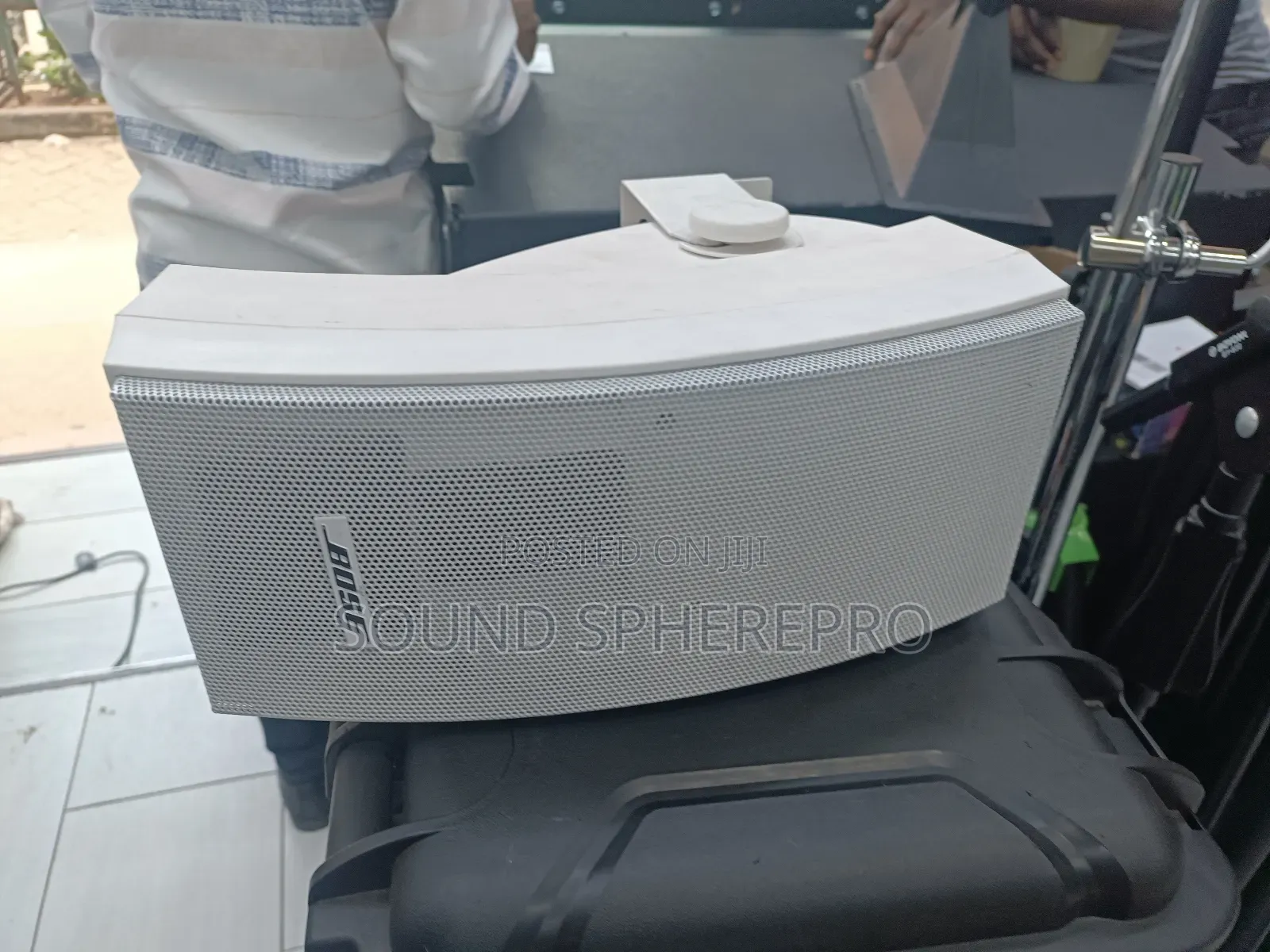 Bose Colomn Speaker