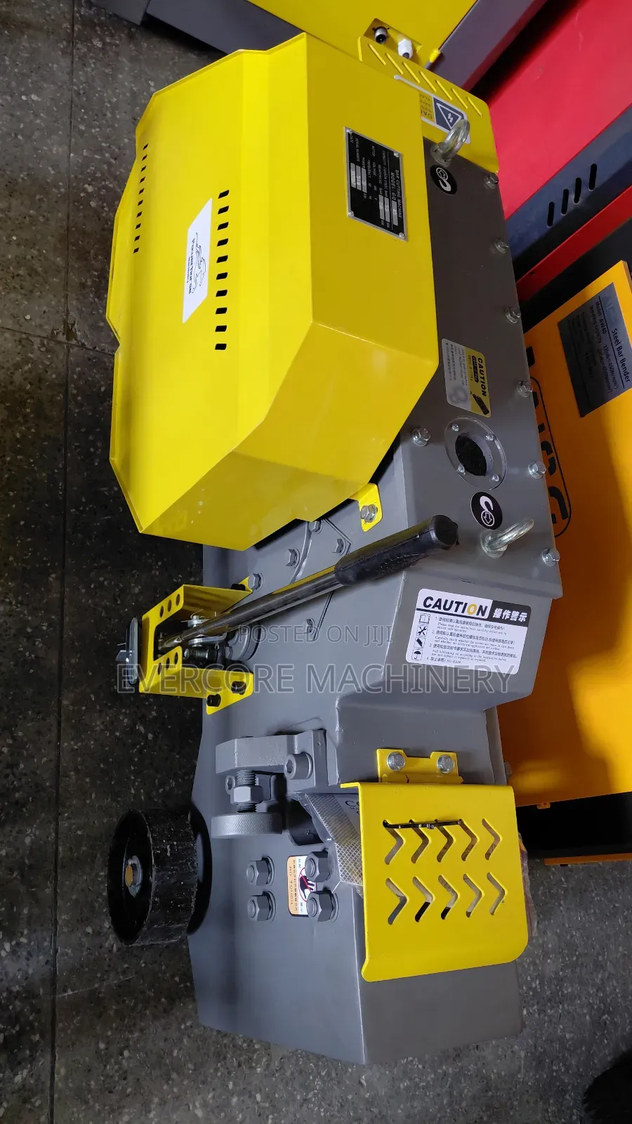 Heavy Duty Bar Cutting Machine With Electric Motor.