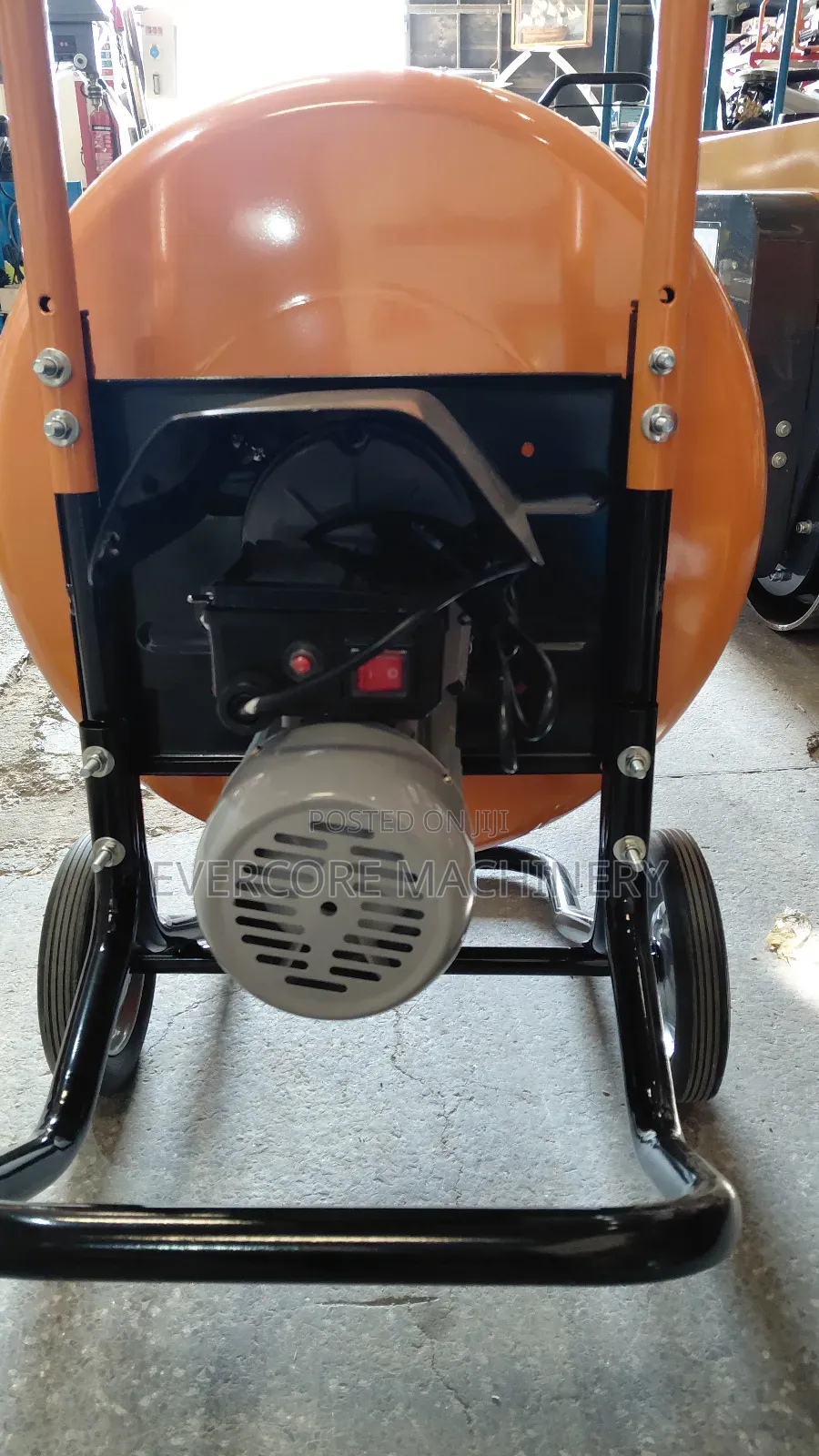 Electric Portable Concrete Mixer 140litres Best Quality.
