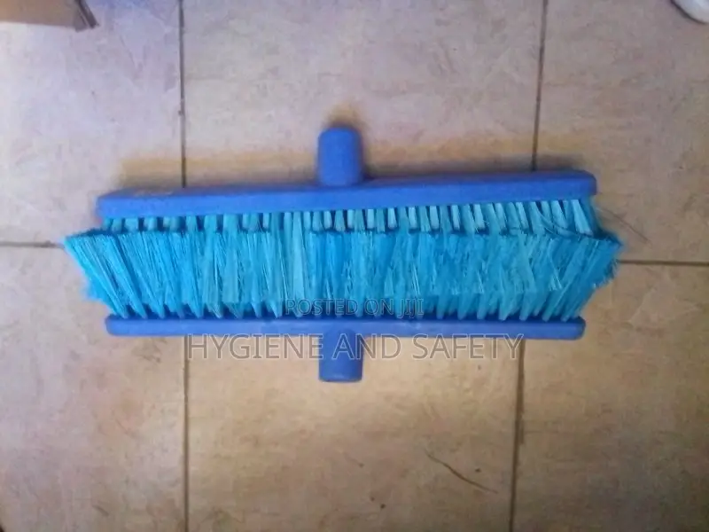 Brush Head (Used by Either Aluminum or Wooden Handle)