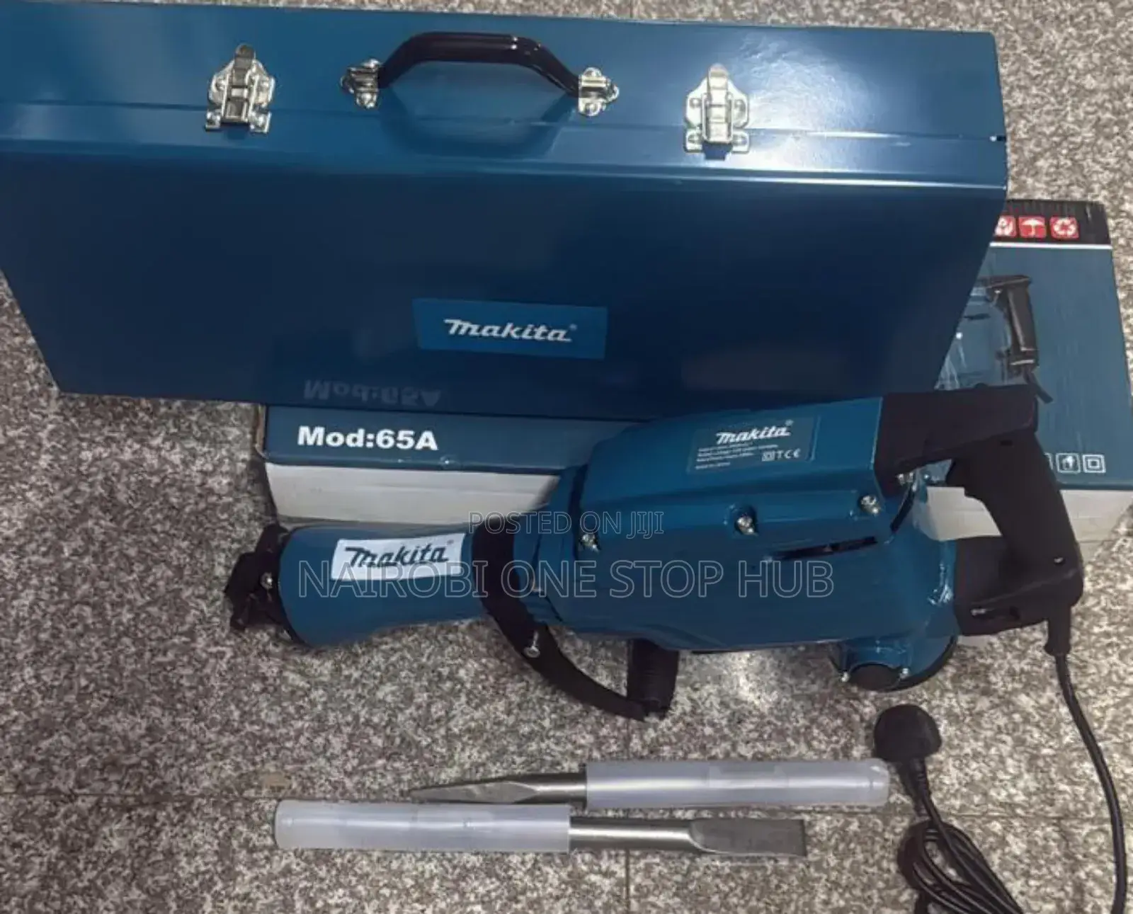 Makita Hm1306 Demolition Hammer.