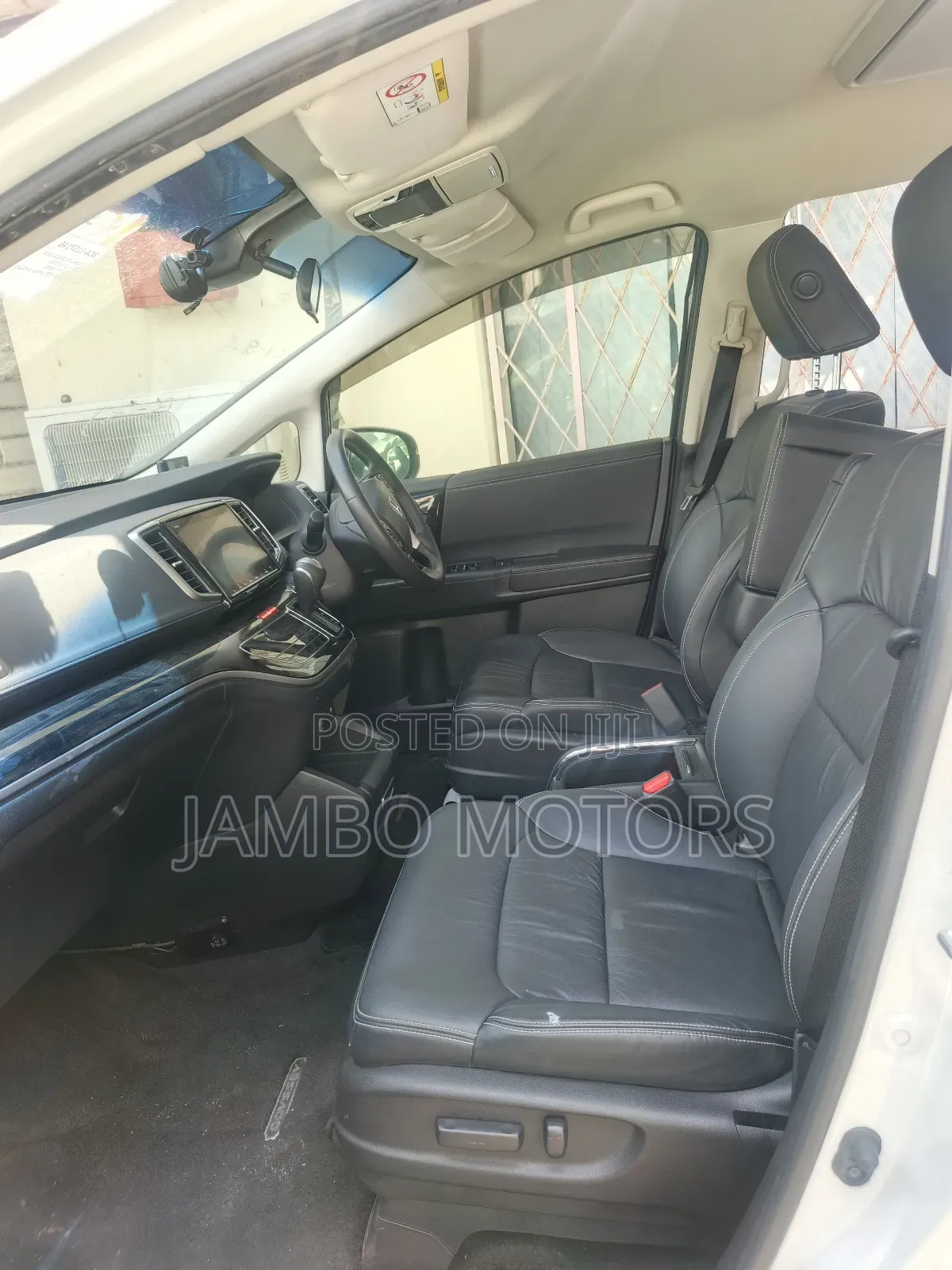 Honda Odyssey 2.0 Hybrid (7 seater) 2019 White