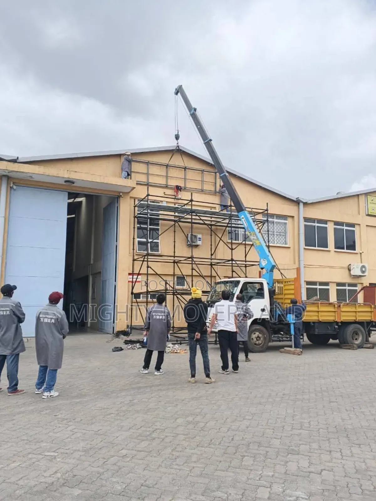 Mguu Kumi Trucks With Hoisting Cranes Are Available