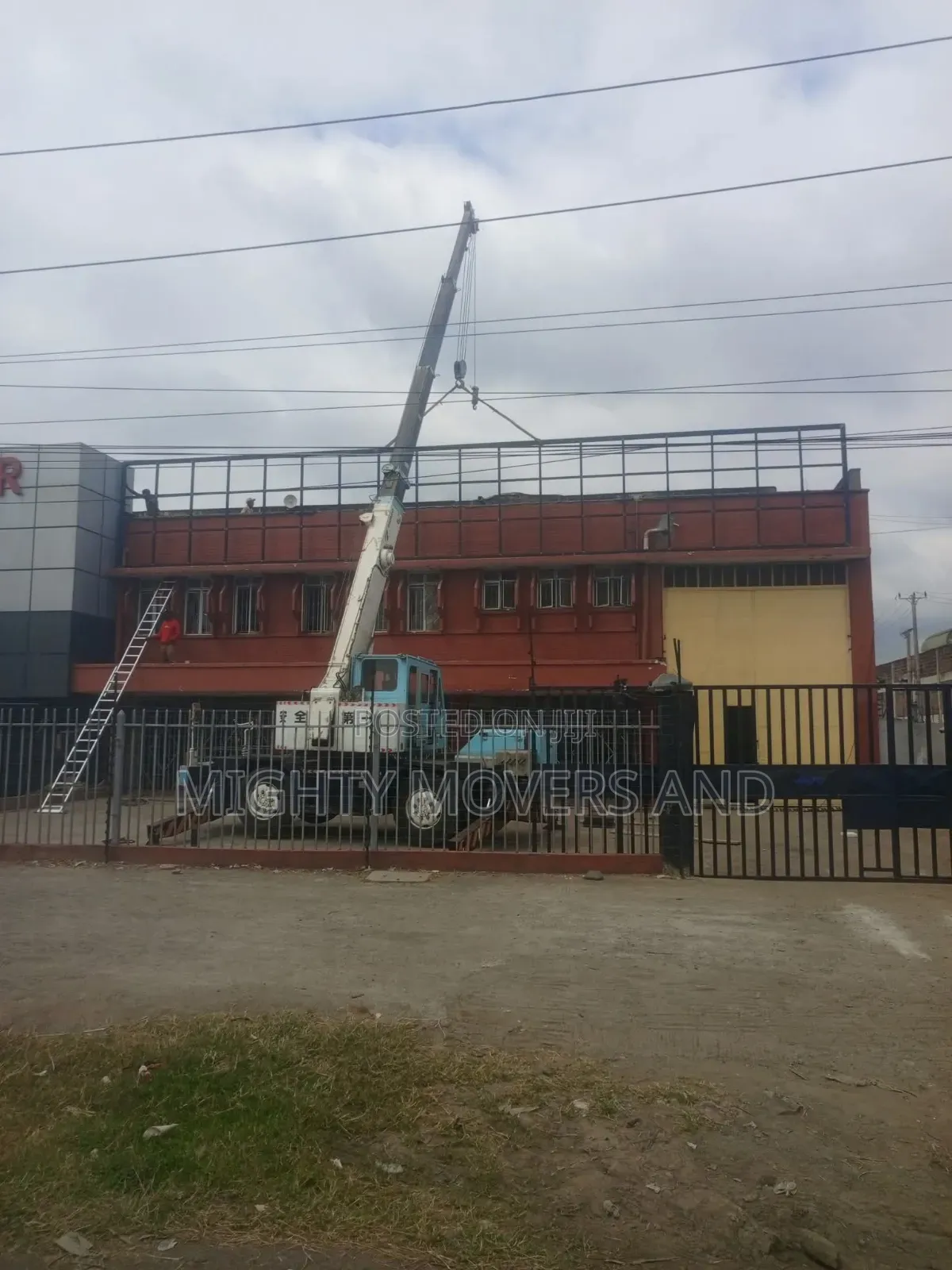 Mguu Kumi Trucks With Hoisting Cranes Are Available