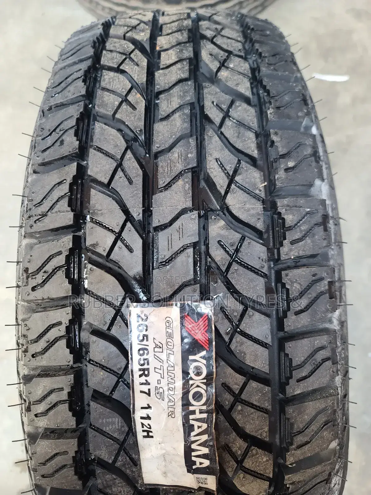 265/65r17 Yokohama Tyres 112 H a/T-5 Geolandar