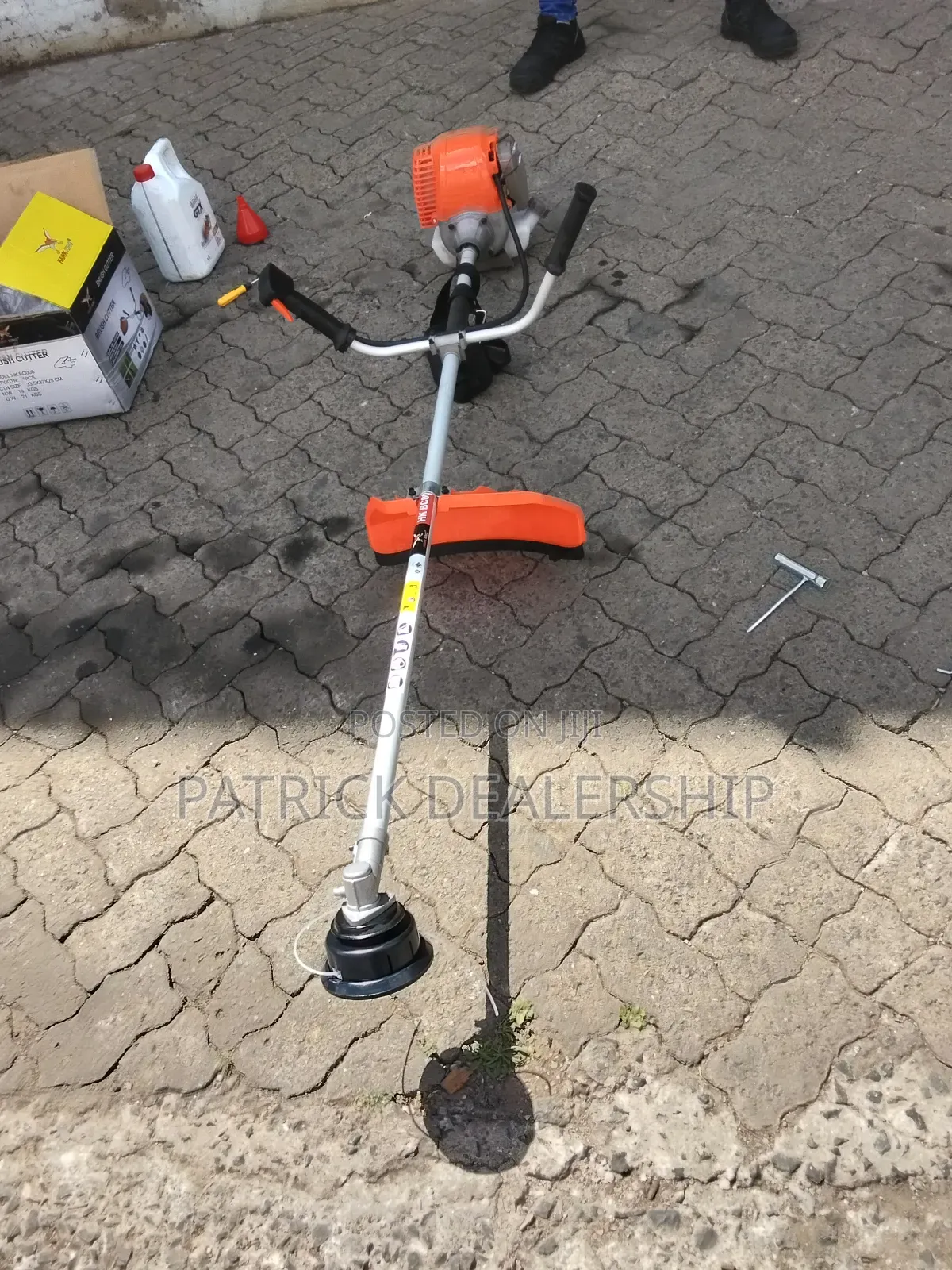 8- Blade Brush Cutter Machine