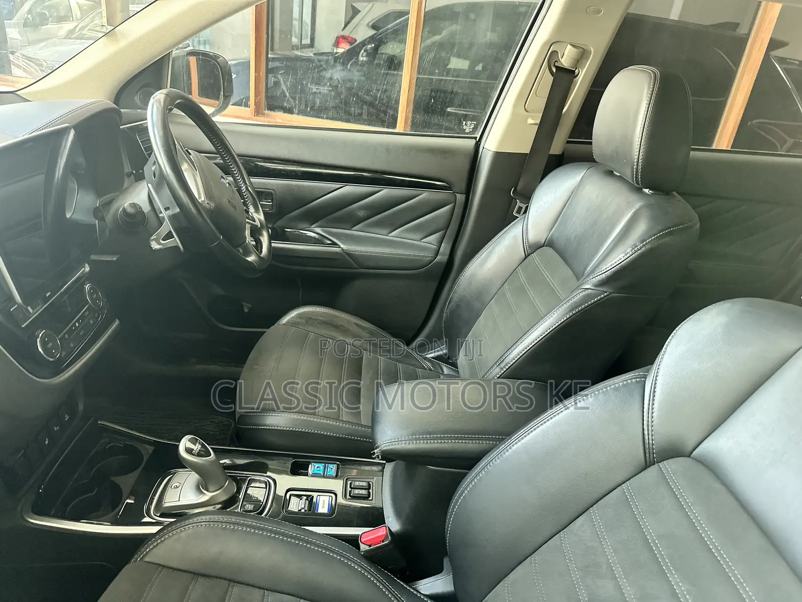 Mitsubishi Outlander 2019 Black