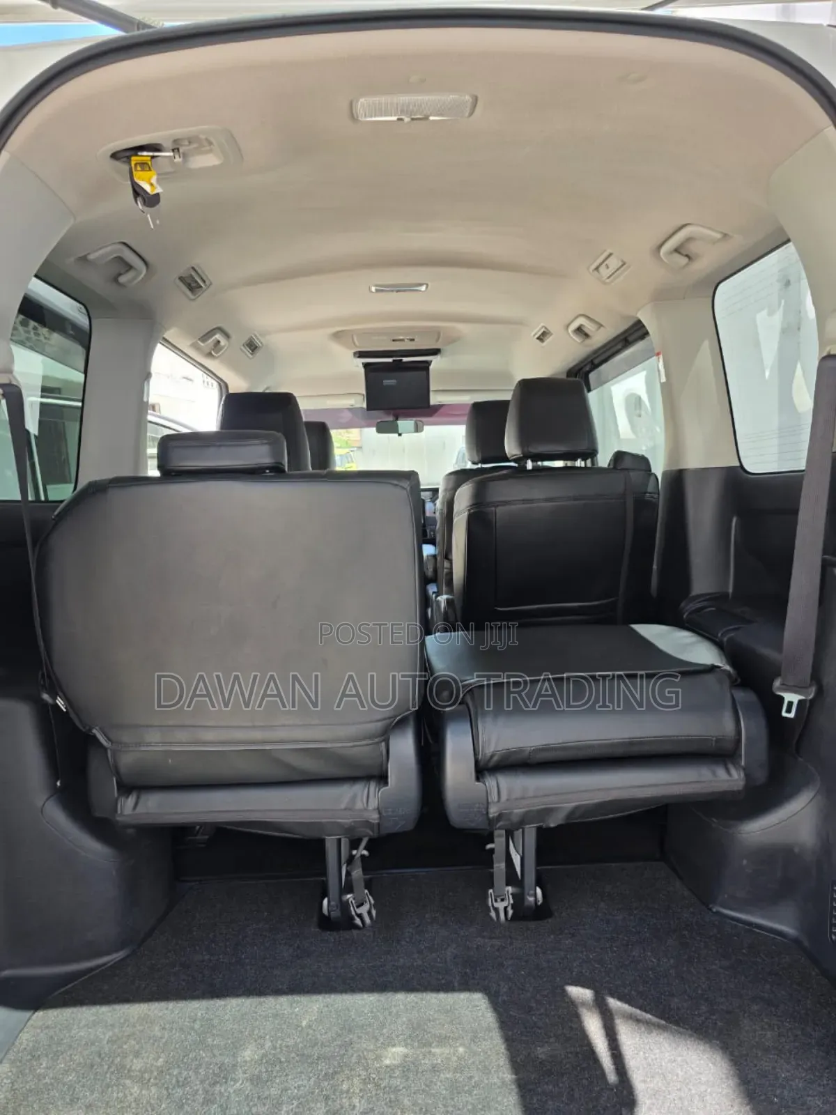 Toyota Voxy 2017 White