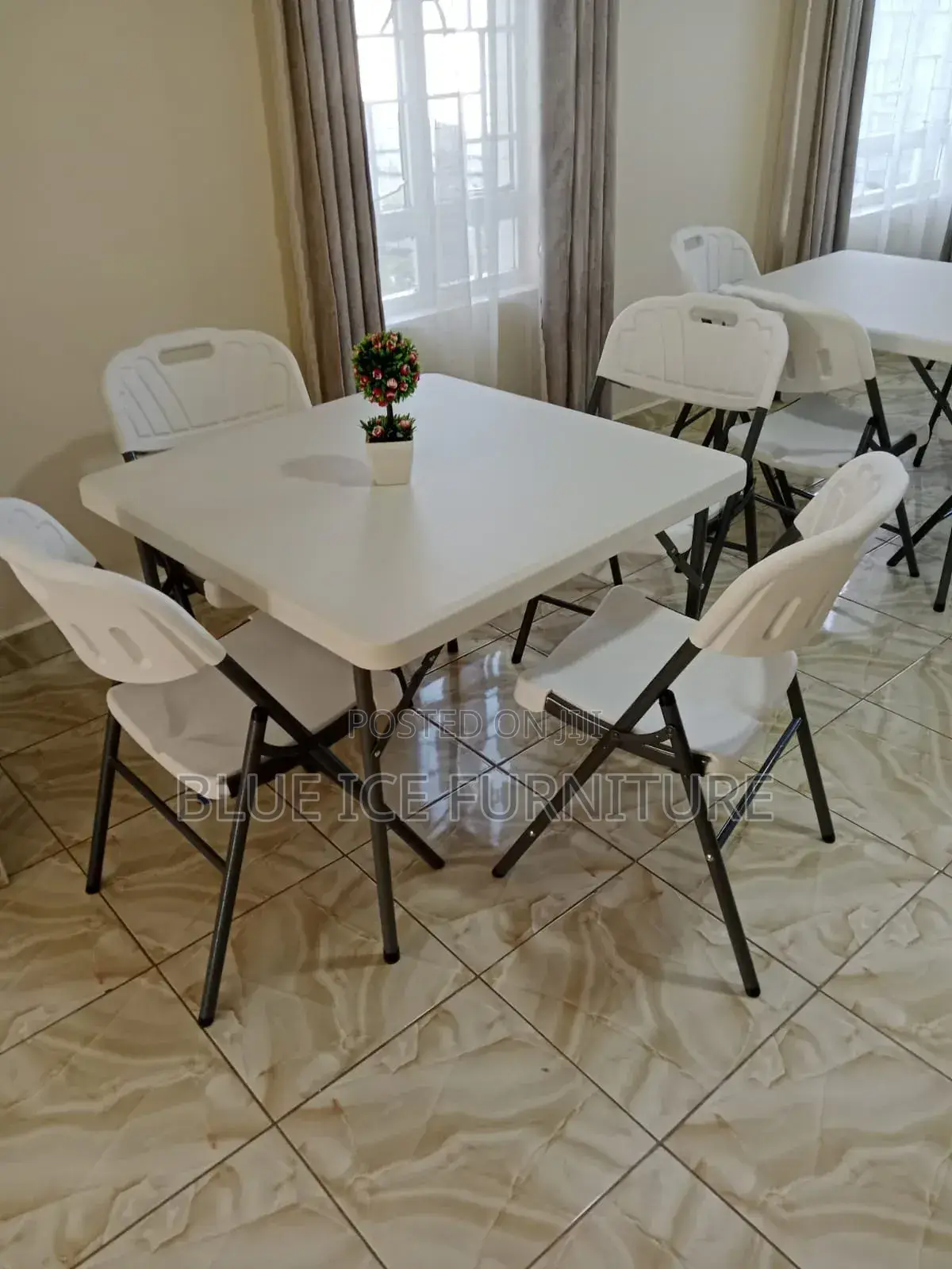Foldable Square Dining Table/Chair