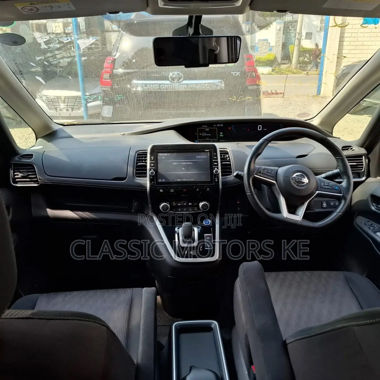 Nissan Serena 2018 Black