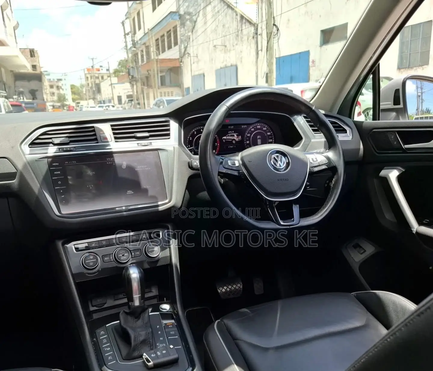 Volkswagen Tiguan 2019 Silver