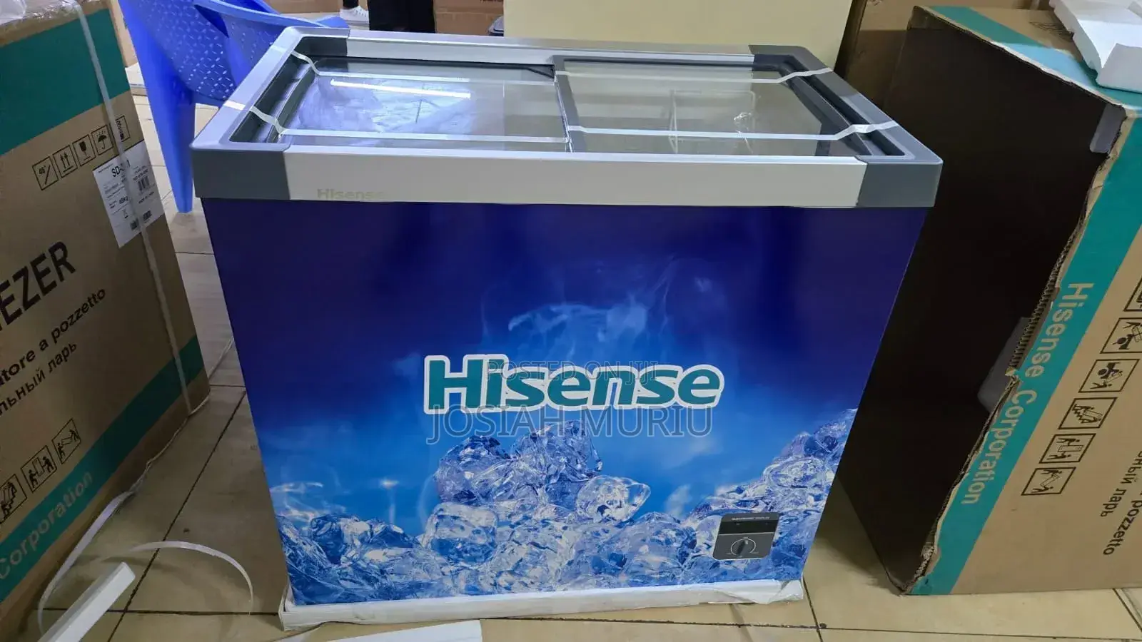 Hisense 201l Ice Cream Display Freezer – Sliding Glass Top
