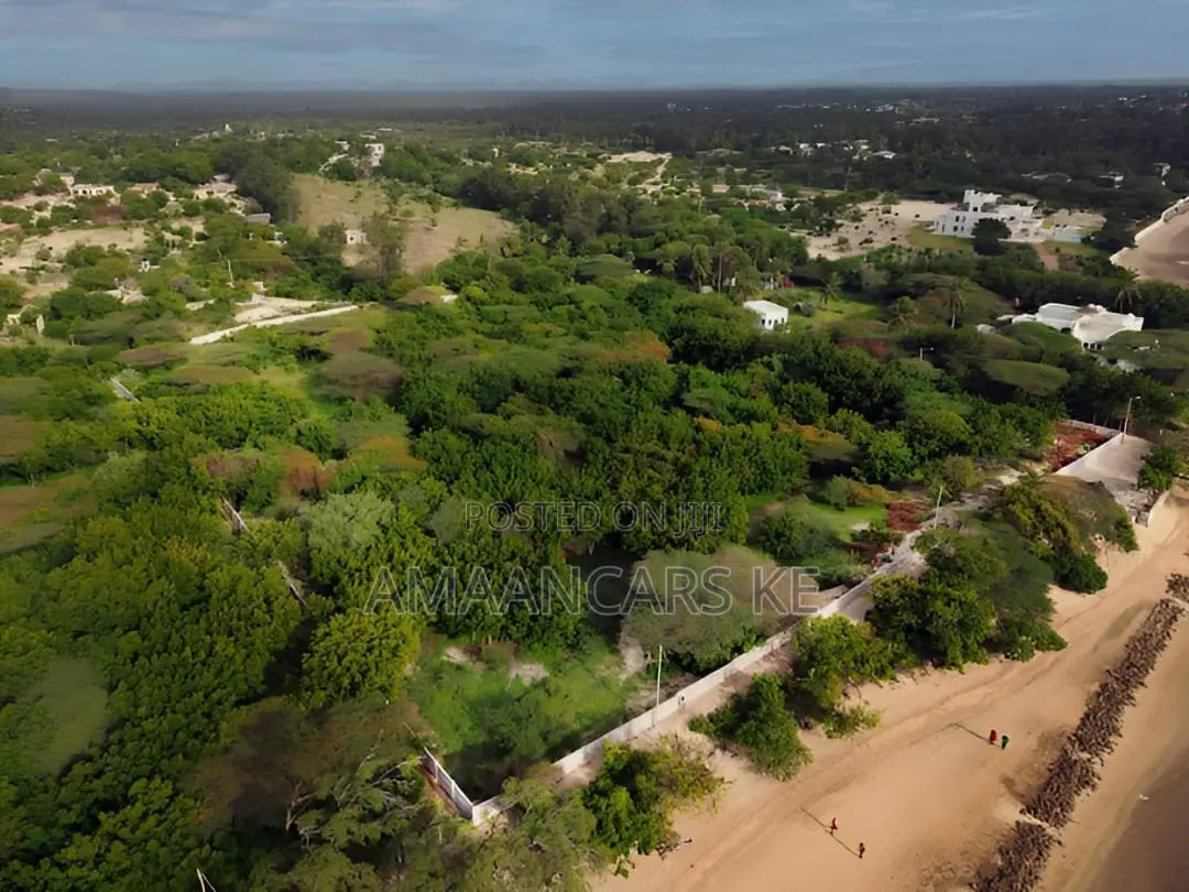 5.15 Acres for Sale in Lamu Shela (Beachfront)