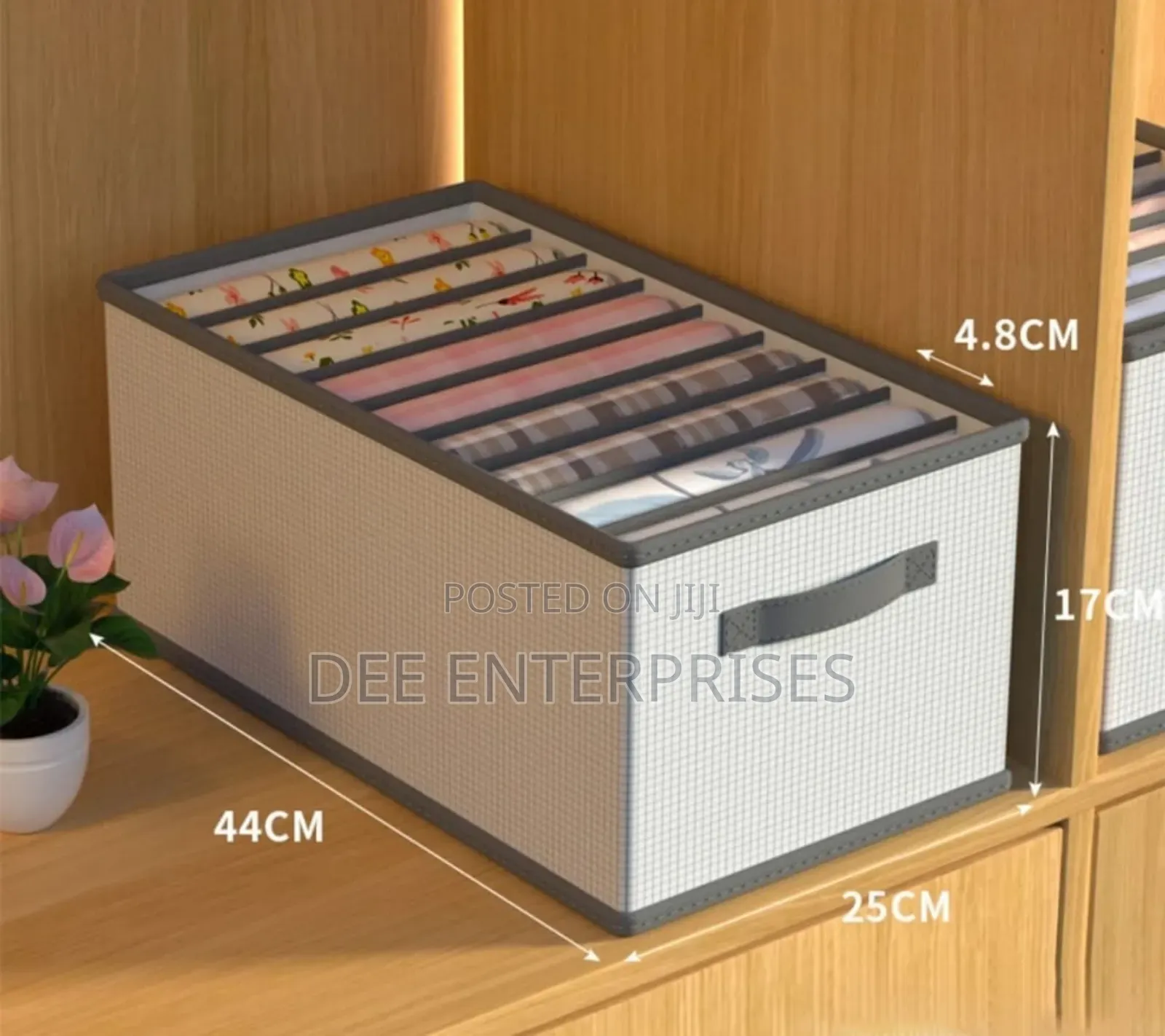 8 Grid Jeans Compartment Storage Box With Drawer Mesh Separation