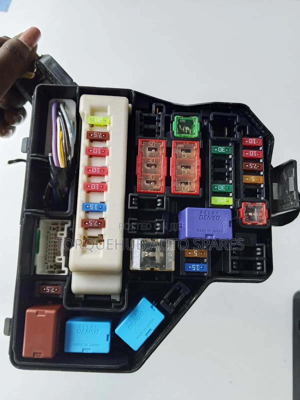 Toyota Vitz 2010 Fusebox