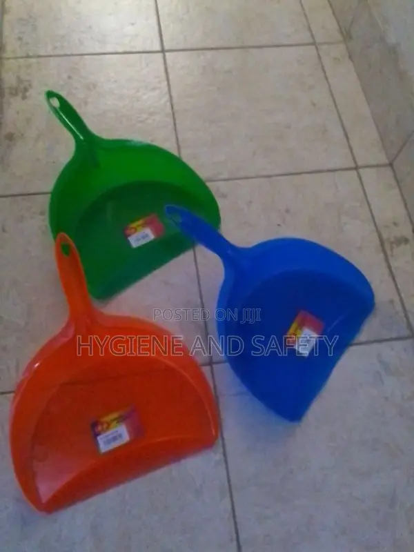 Dustpan (Color Coded)