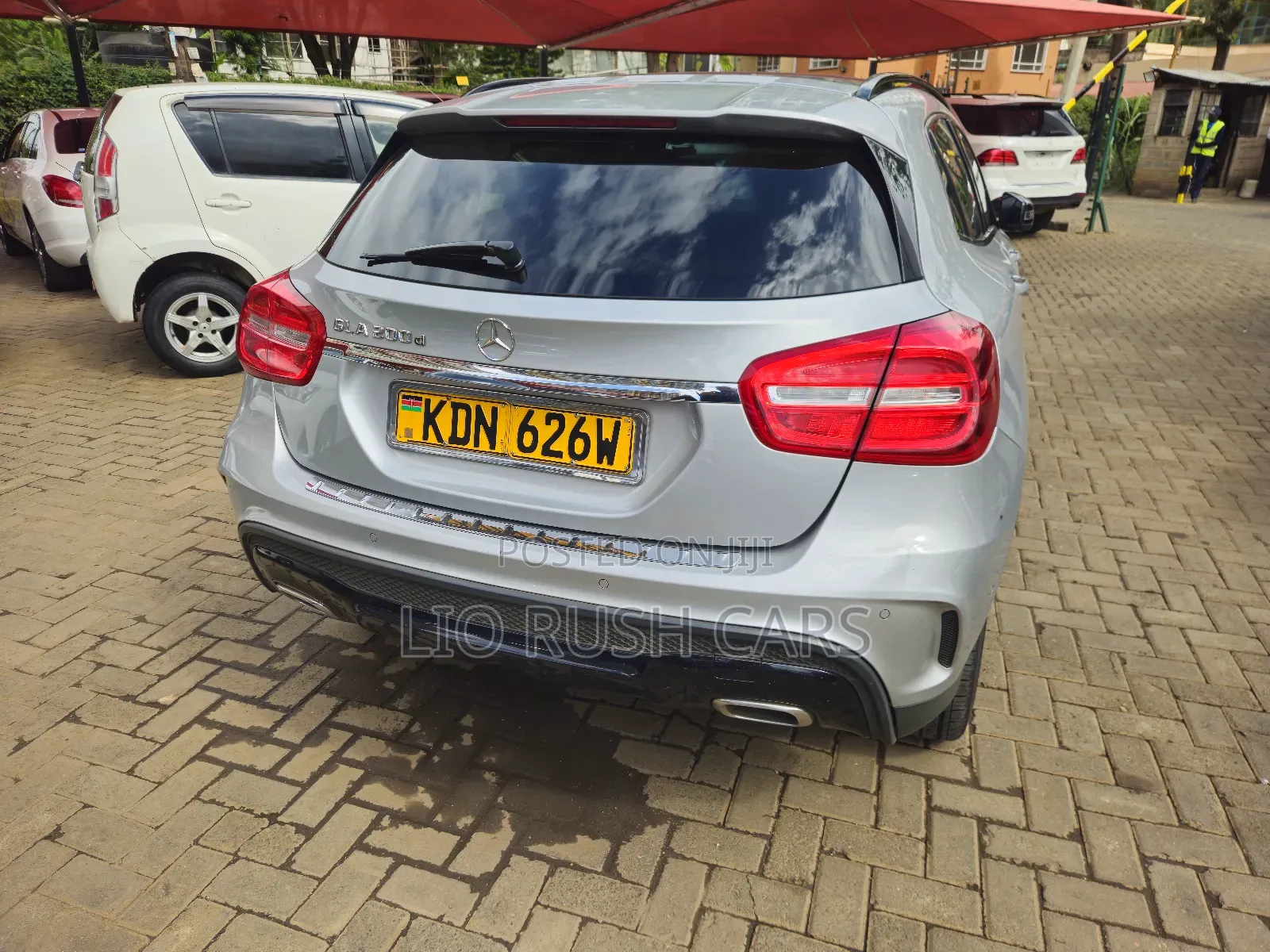 Mercedes-Benz GLA-Class 2017 Silver