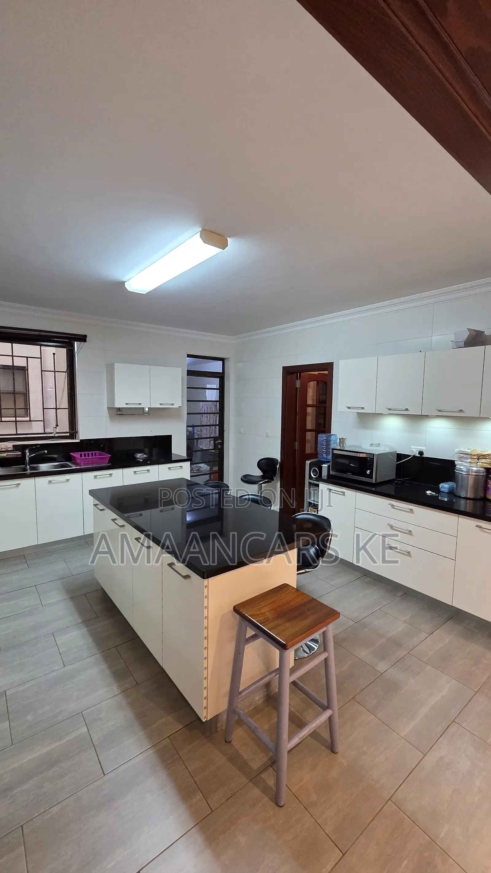 4bdrm Apartment in East Field, Westlands for sale