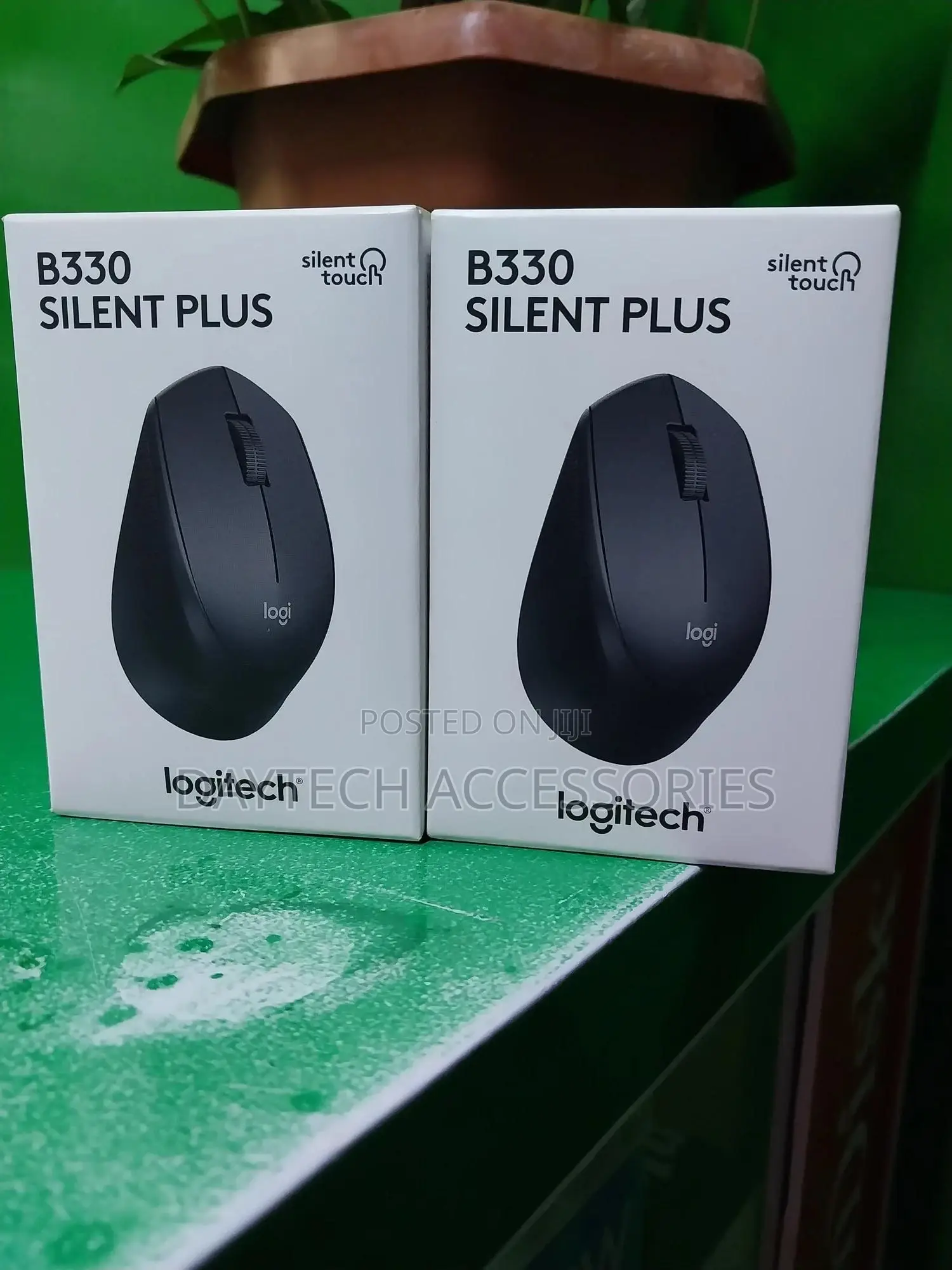 Logitech B330 Silent Plus Black