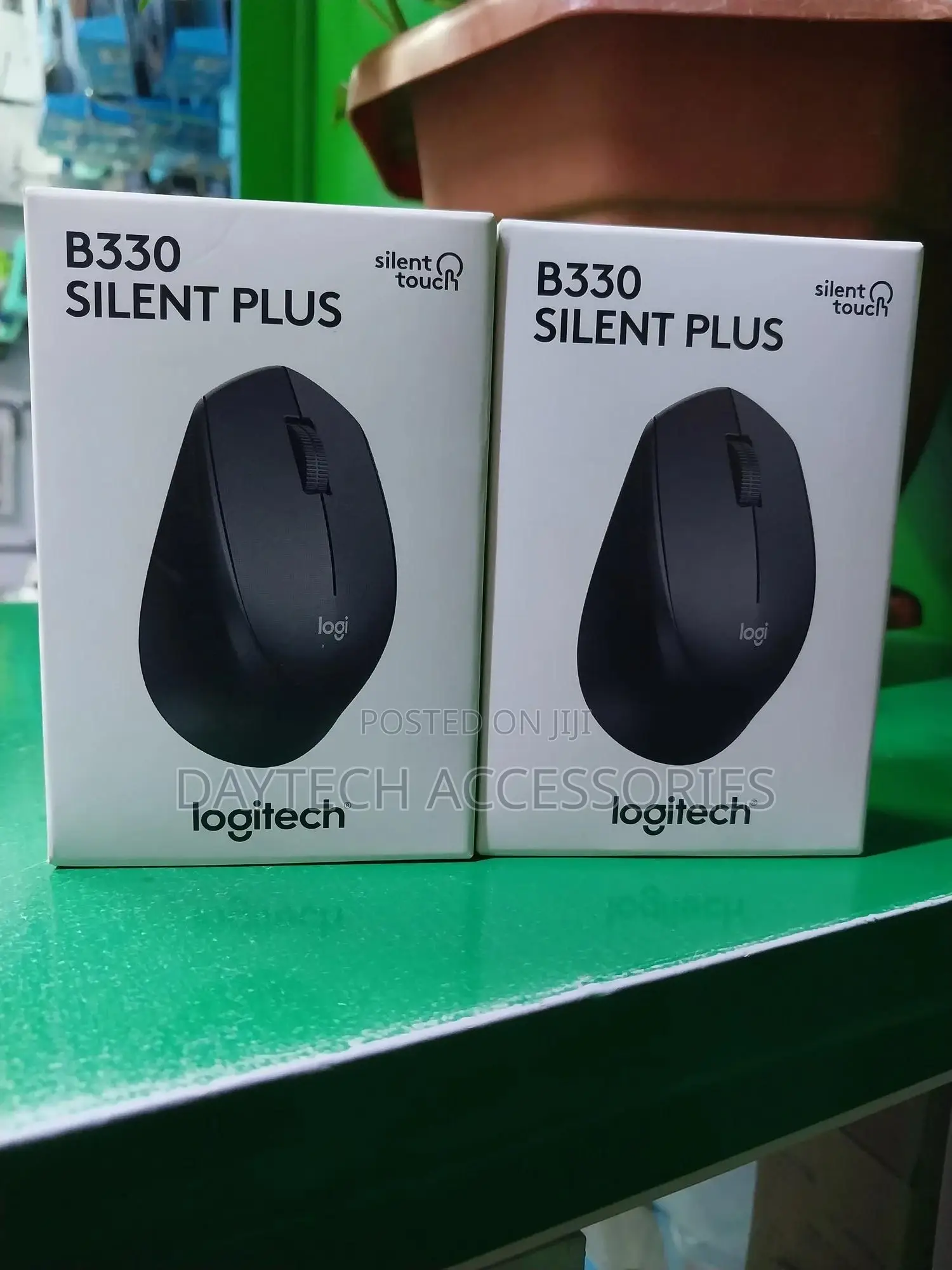 Logitech B330 Silent Plus Black